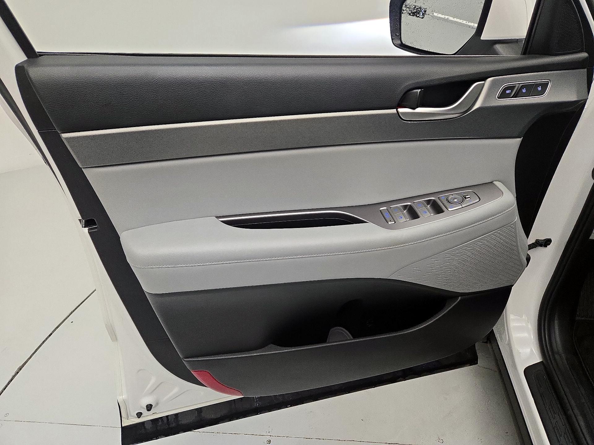 Thumbnail: 2020 Hyundai Palisade - 12