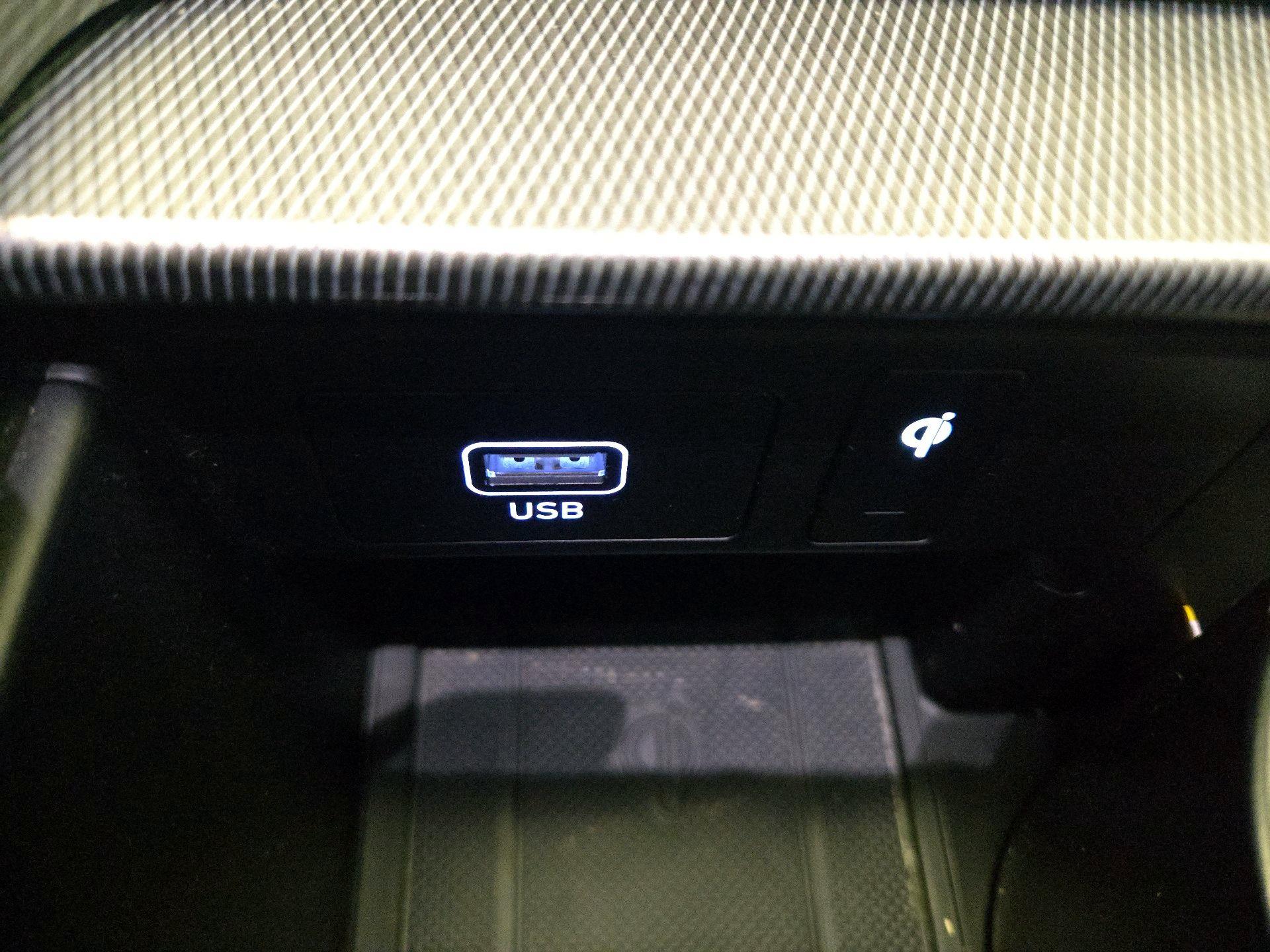 Thumbnail: 2020 Hyundai Palisade - 18