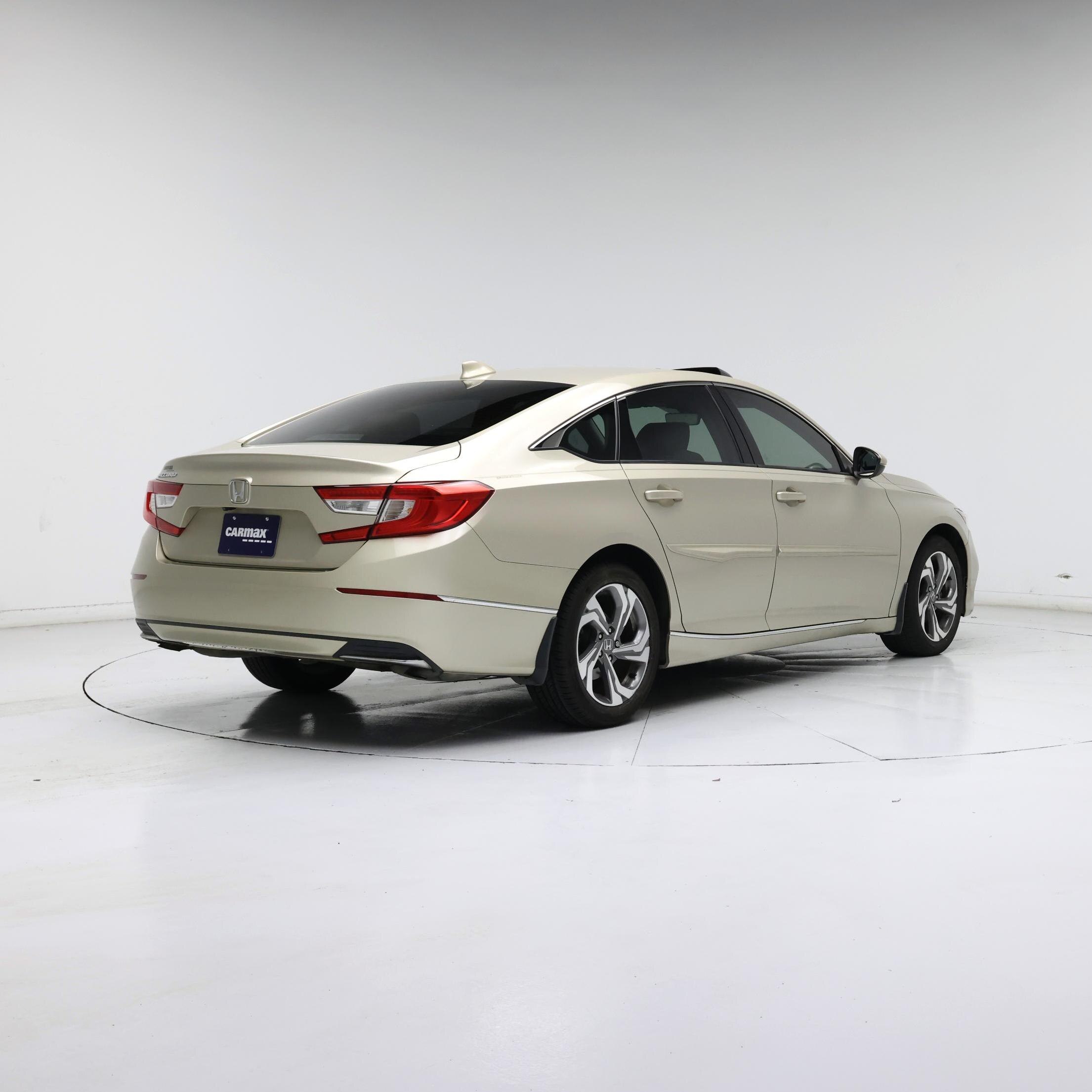 Thumbnail: 2018 Honda Accord - 8