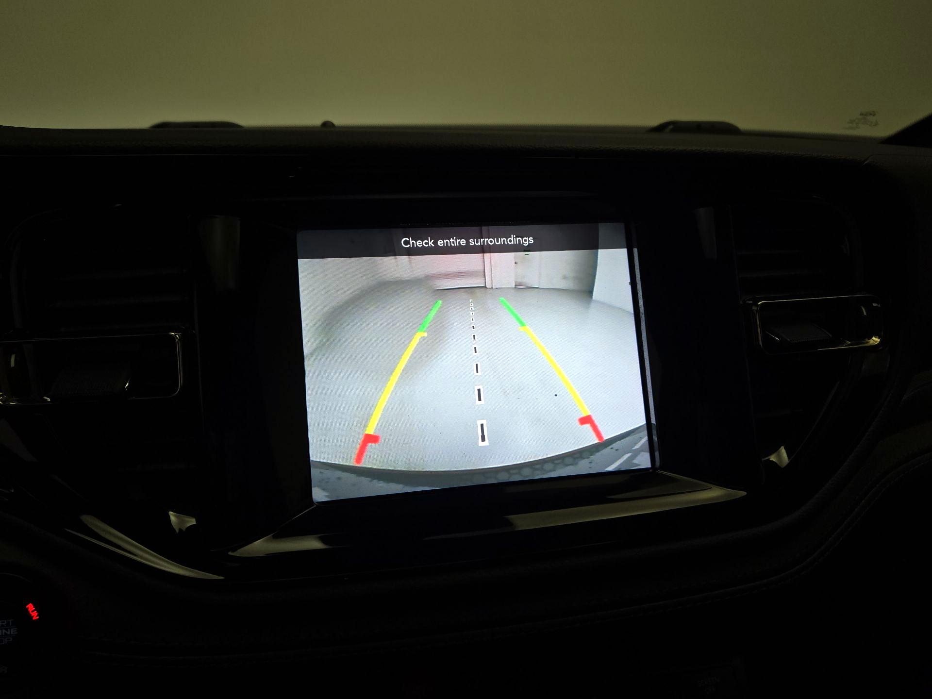 Thumbnail: 2022 Dodge Durango - 14