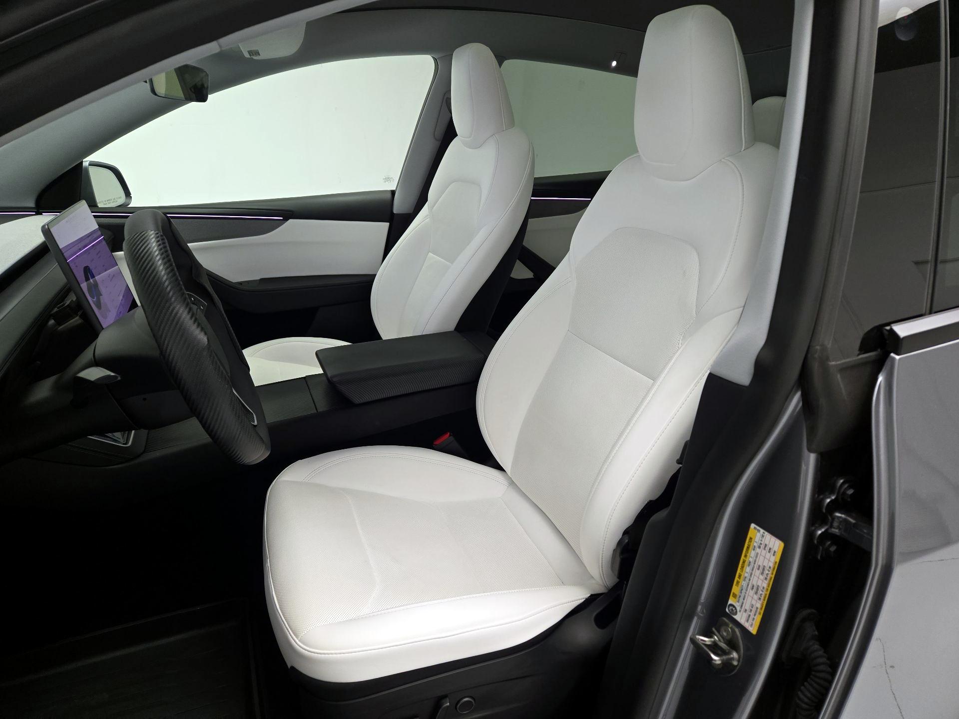 Thumbnail: 2026 Tesla Model Y - 11