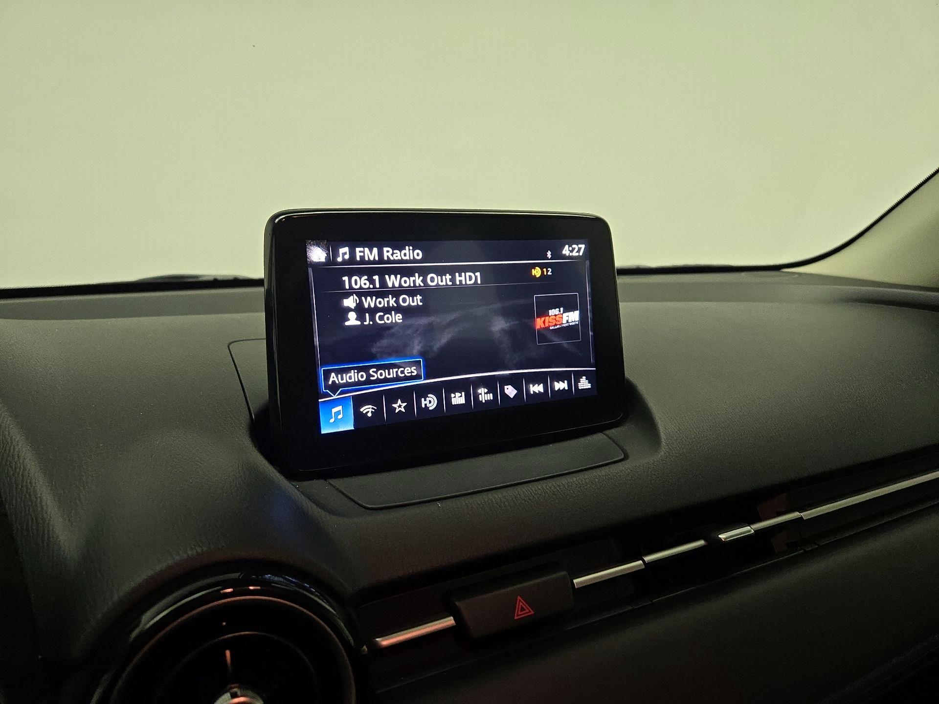 Thumbnail: 2020 Toyota Yaris - 15