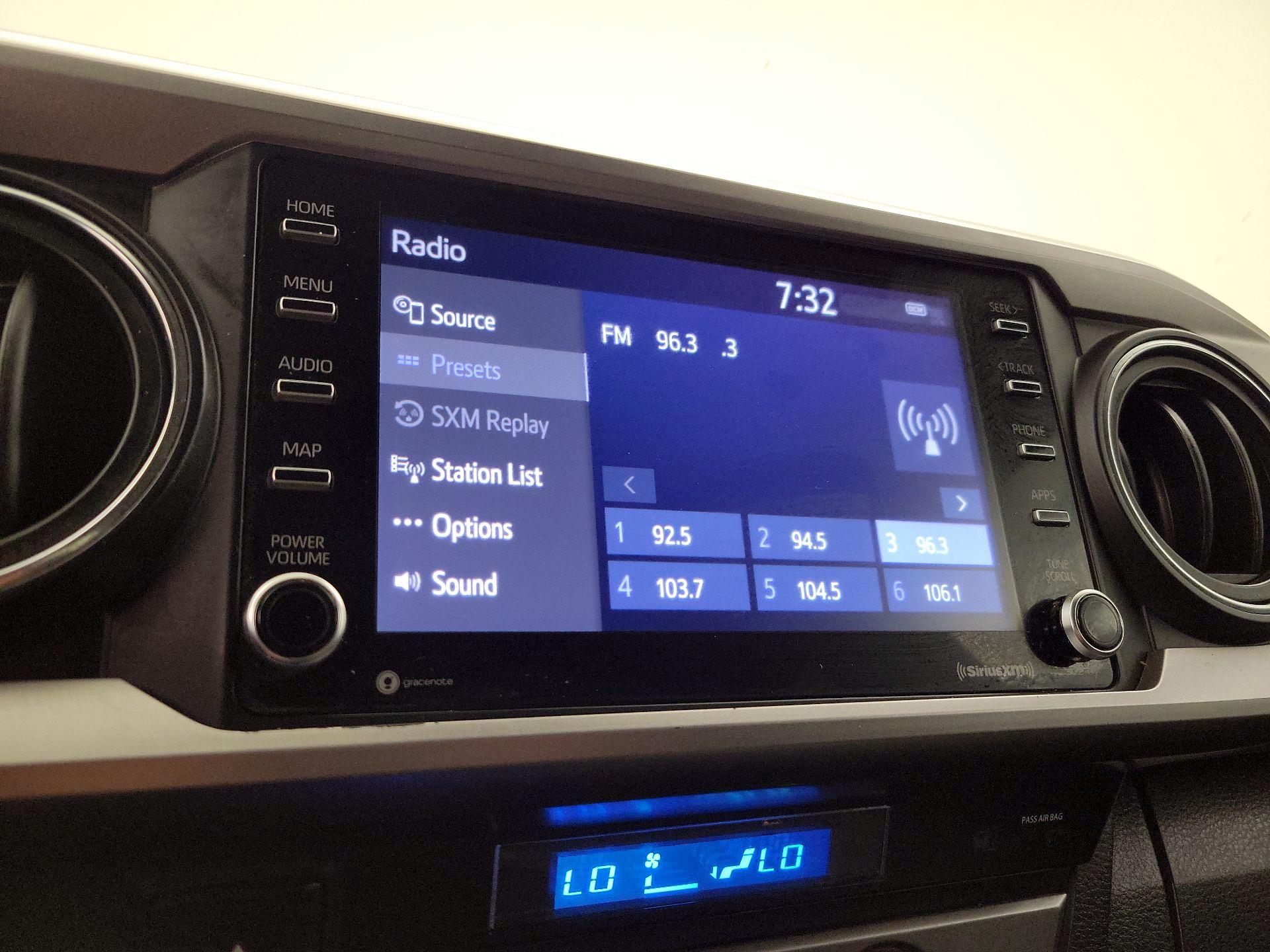 Thumbnail: 2023 Toyota Tacoma - 15