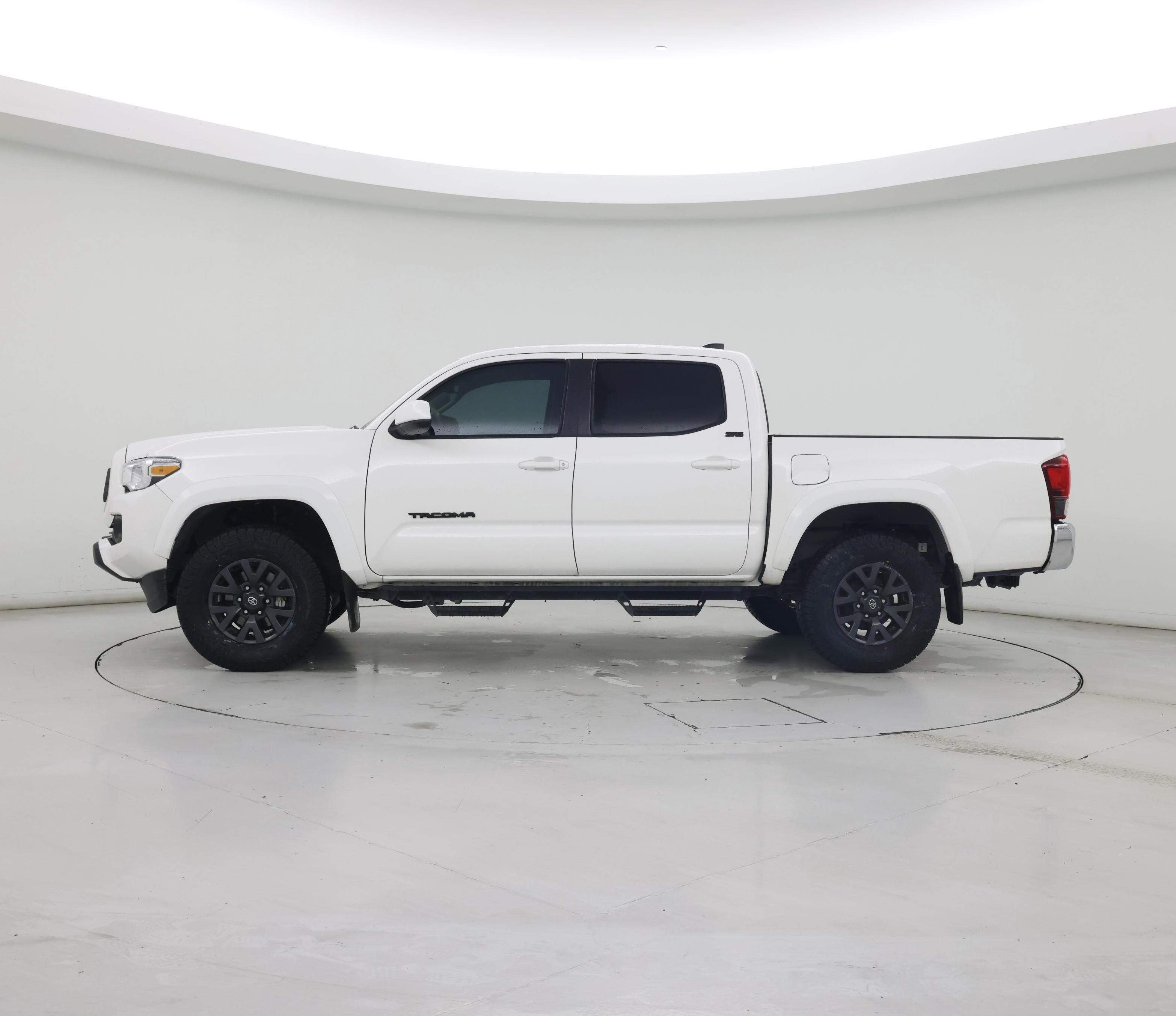 Thumbnail: 2023 Toyota Tacoma - 3