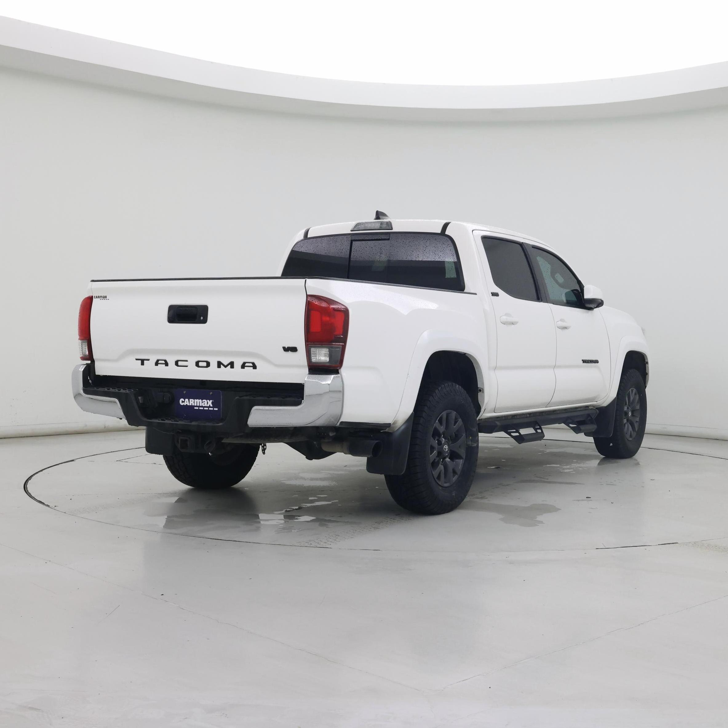 Thumbnail: 2023 Toyota Tacoma - 8