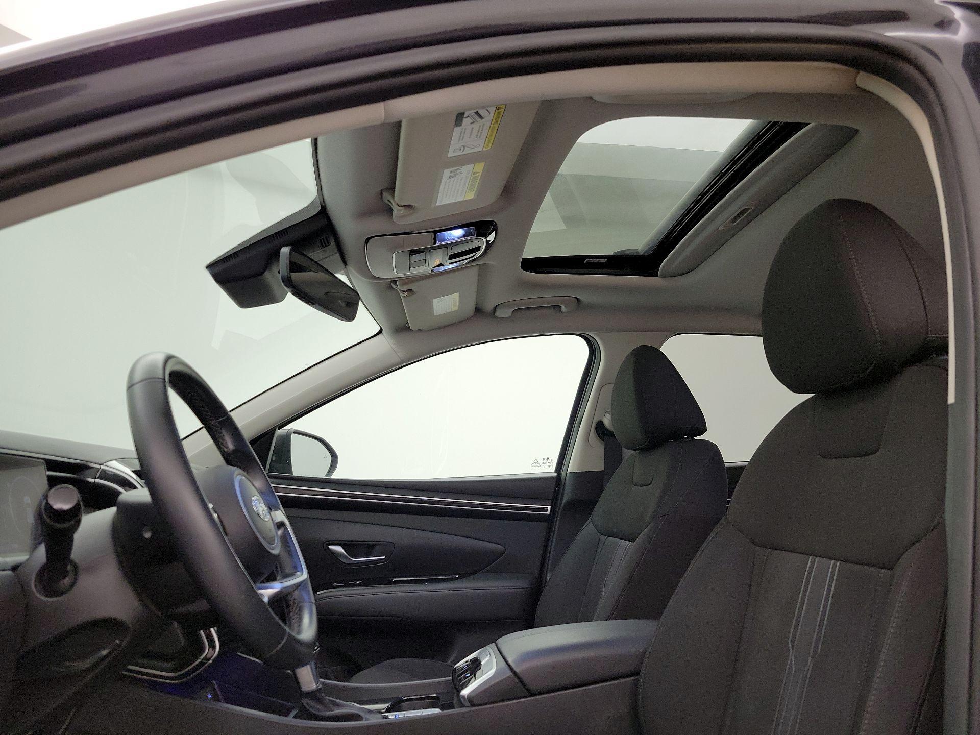 Thumbnail: 2022 Hyundai Tucson - 18