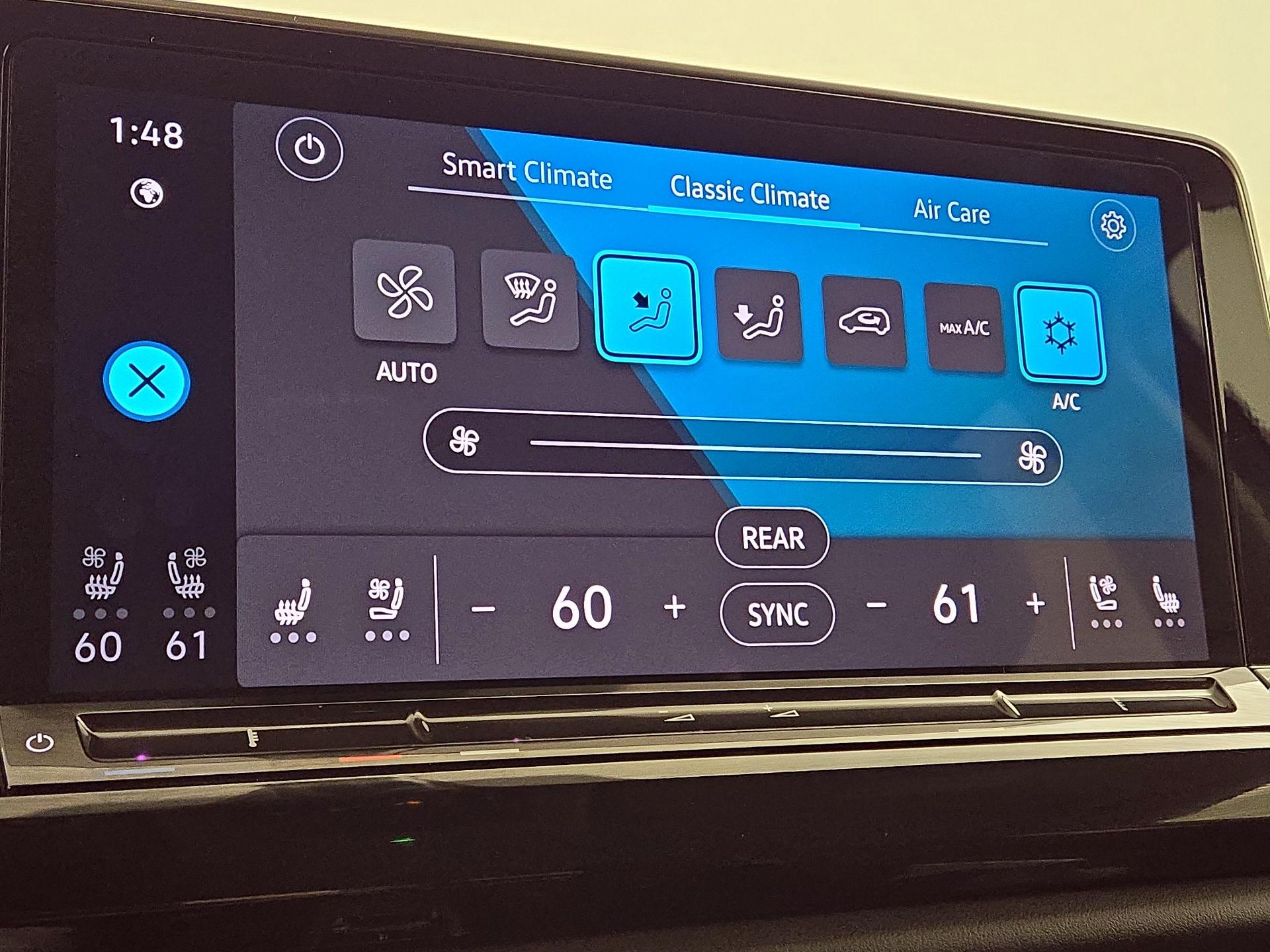 Thumbnail: 2024 Volkswagen Atlas - 16