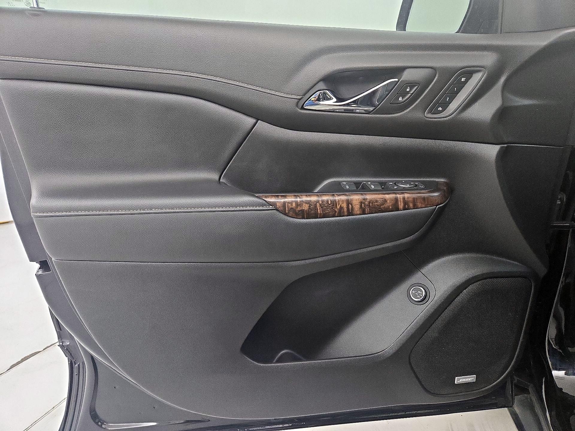 Thumbnail: 2020 GMC Acadia - 12