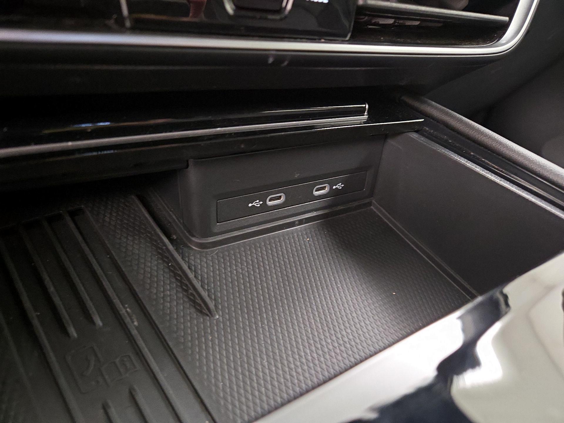 Thumbnail: 2025 Volkswagen Atlas - 18