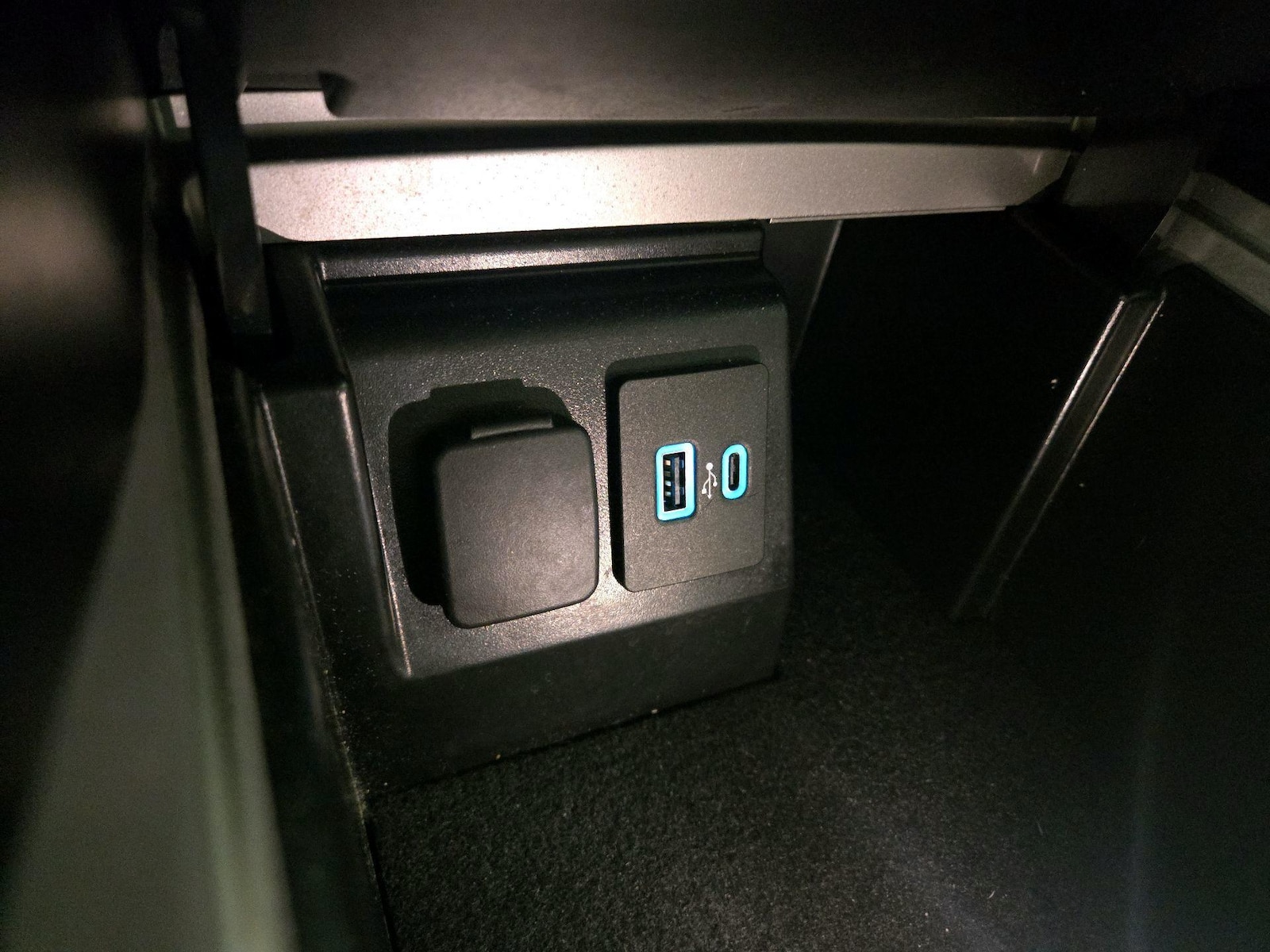 2023 Ford Explorer ST-LINE - Photo 20