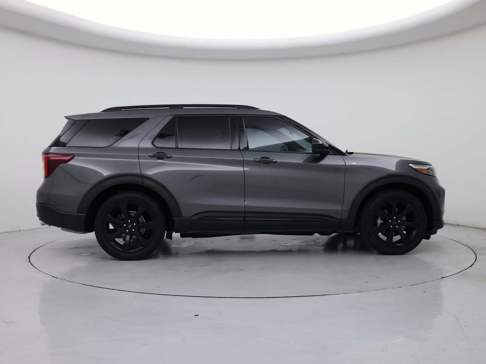 2023 Ford Explorer ST-LINE - Photo 8