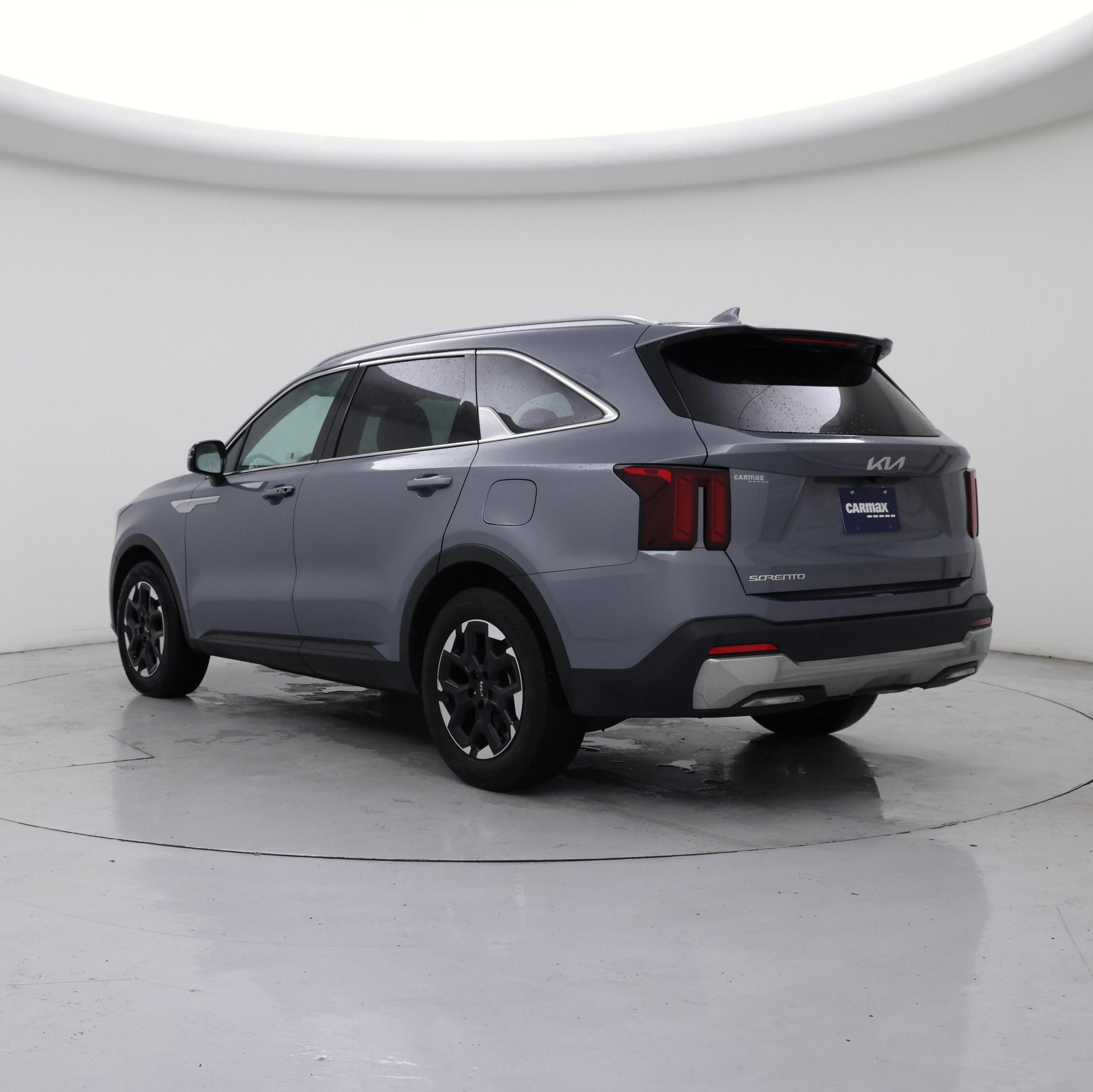 Thumbnail: 2024 Kia Sorento - 2