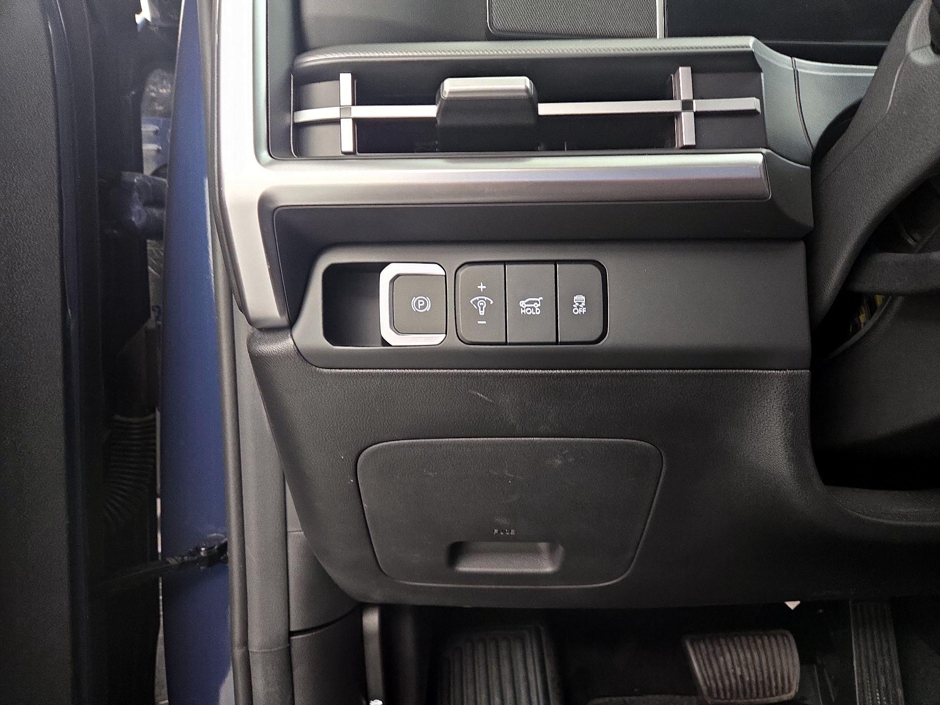 Thumbnail: 2025 Hyundai Santa Fe - 13