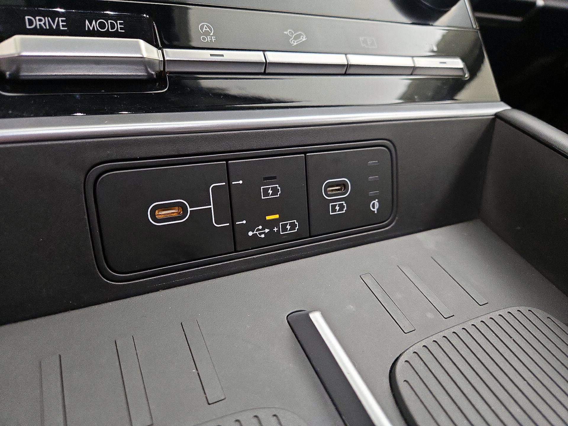 Thumbnail: 2025 Hyundai Santa Fe - 18