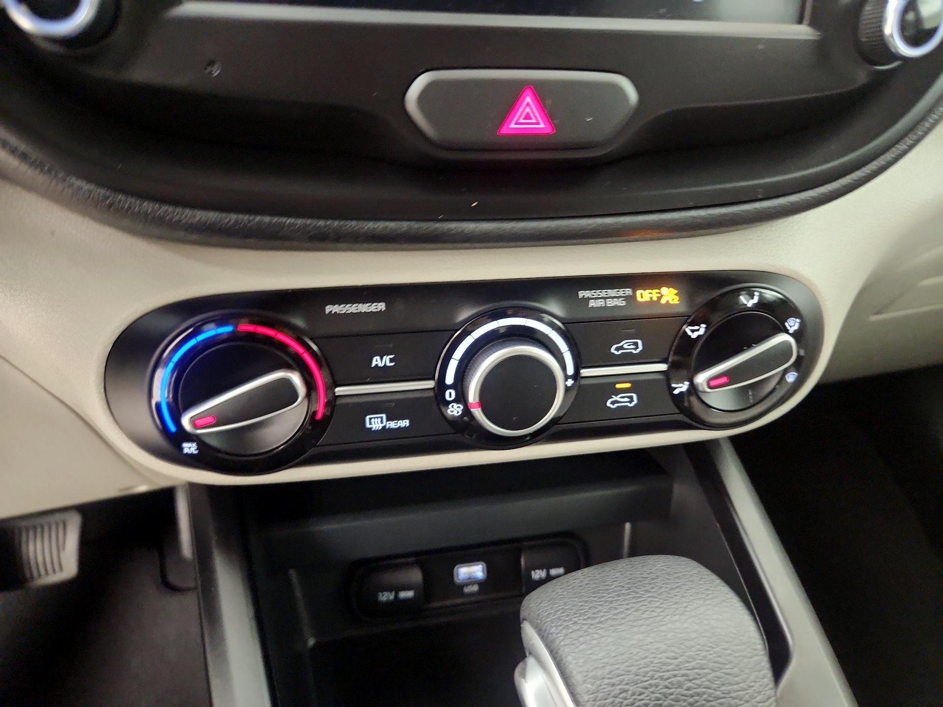 Thumbnail: 2025 Kia Soul - 16