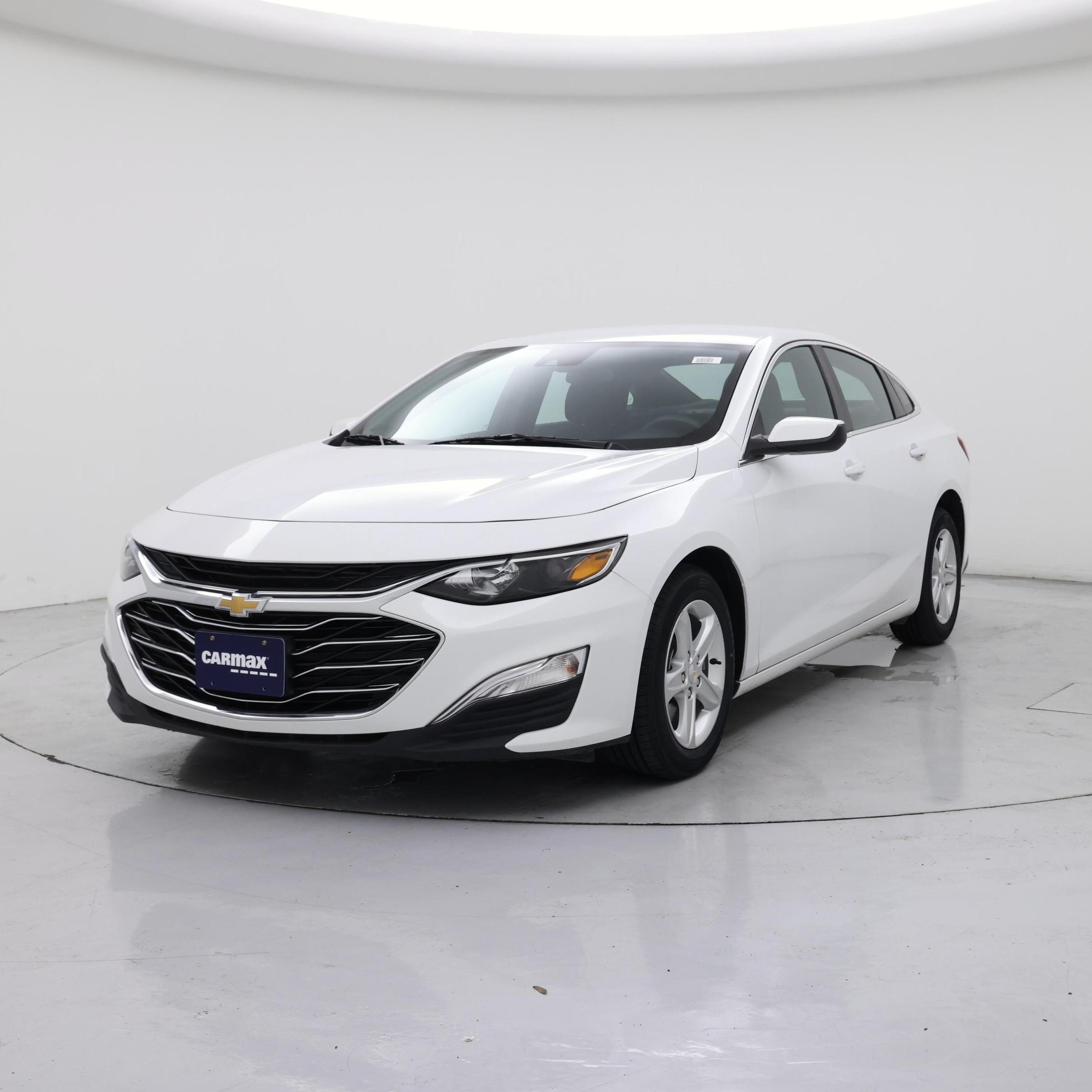 Thumbnail: 2024 Chevrolet Malibu - 4