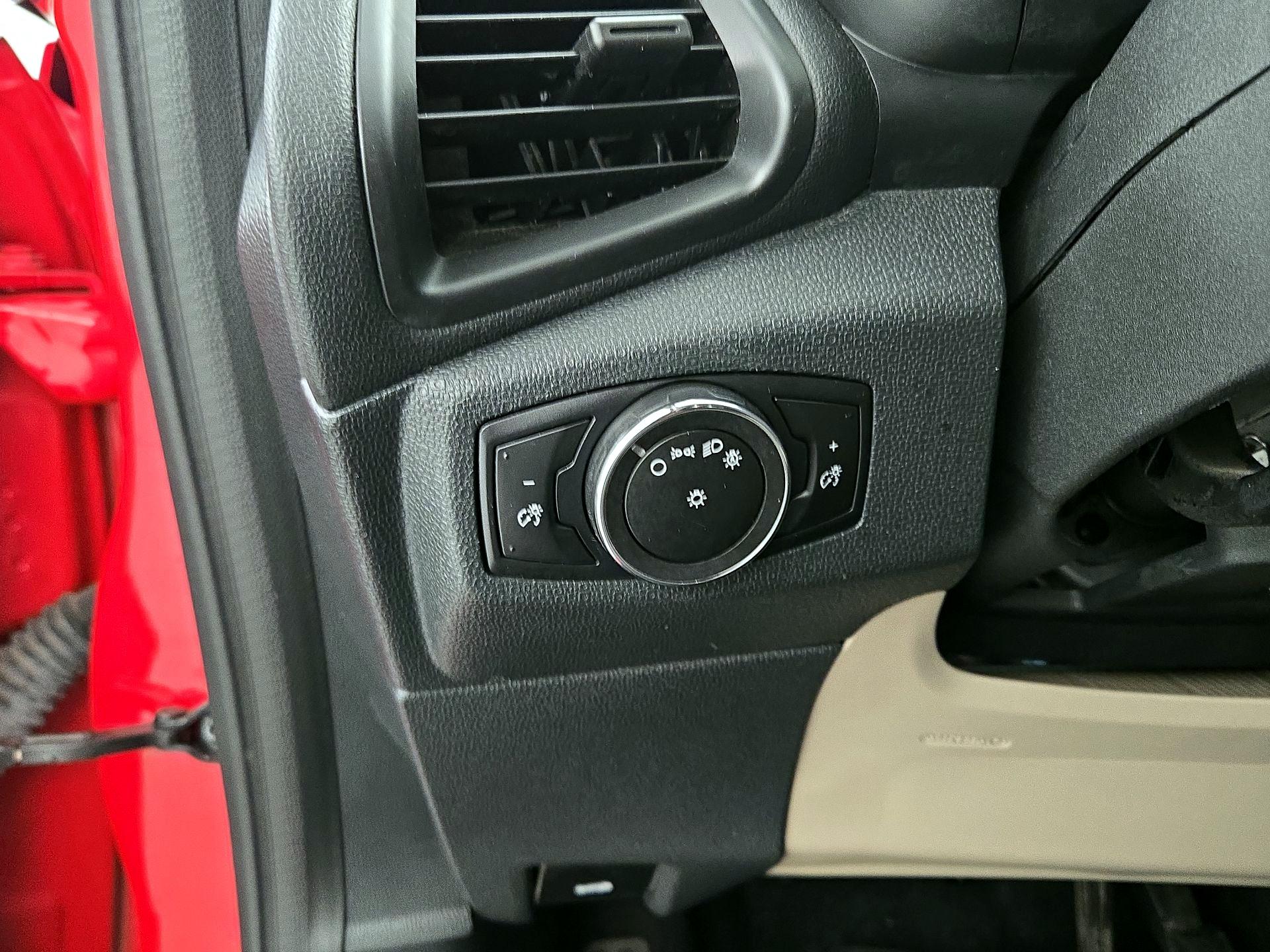 Thumbnail: 2020 Ford EcoSport - 13