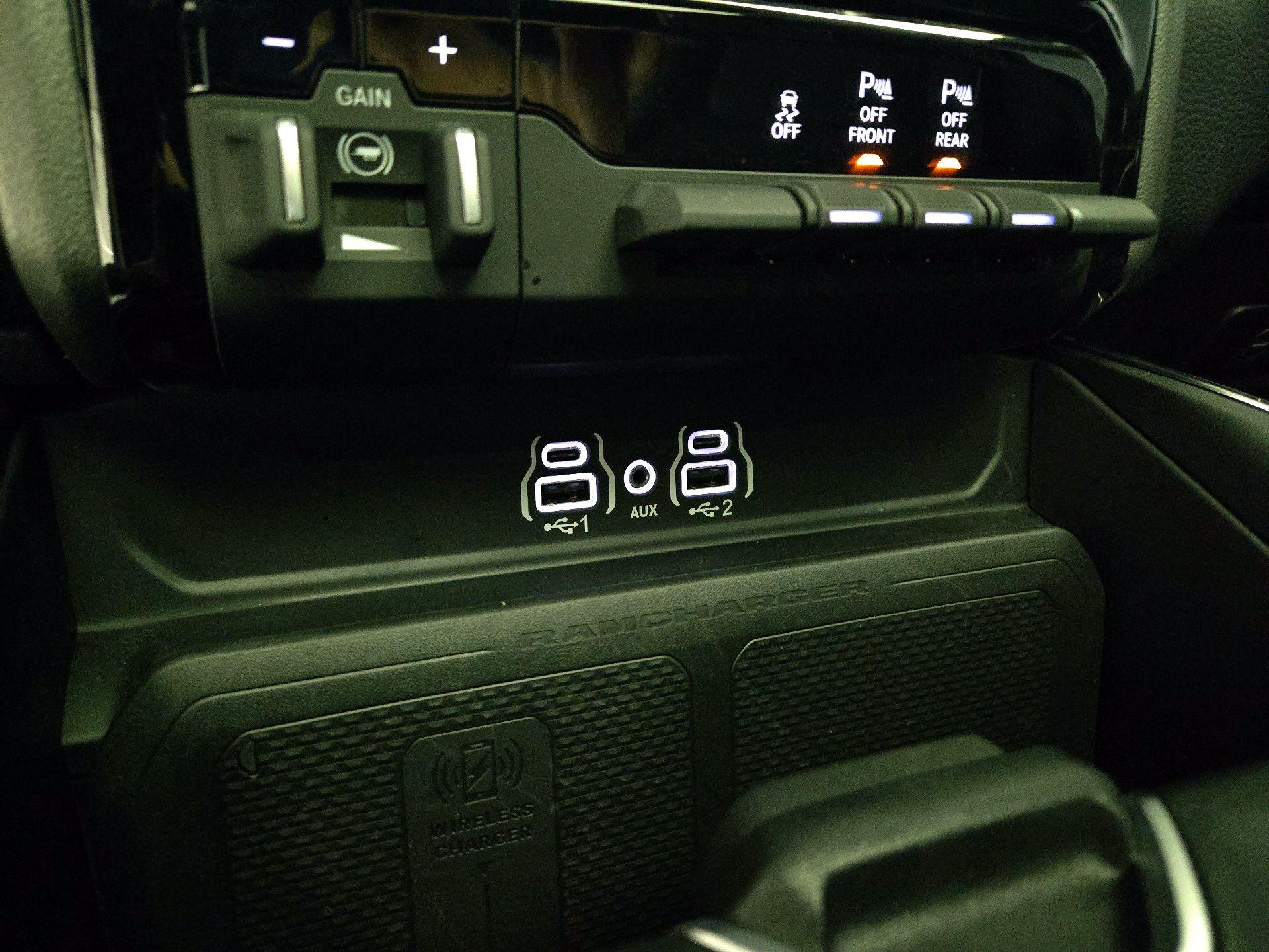 Thumbnail: 2025 RAM 1500 - 19