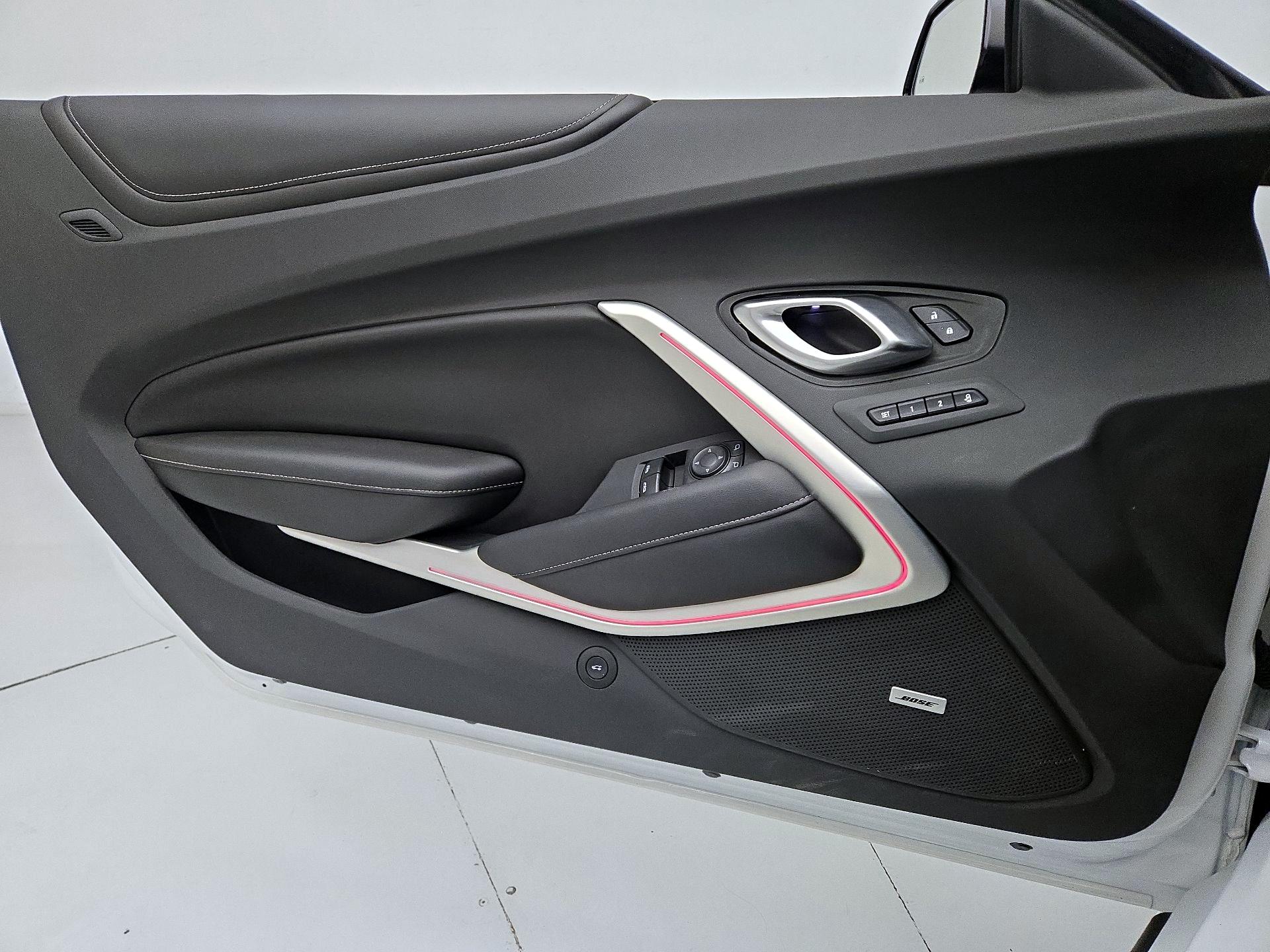 Thumbnail: 2022 Chevrolet Camaro - 12