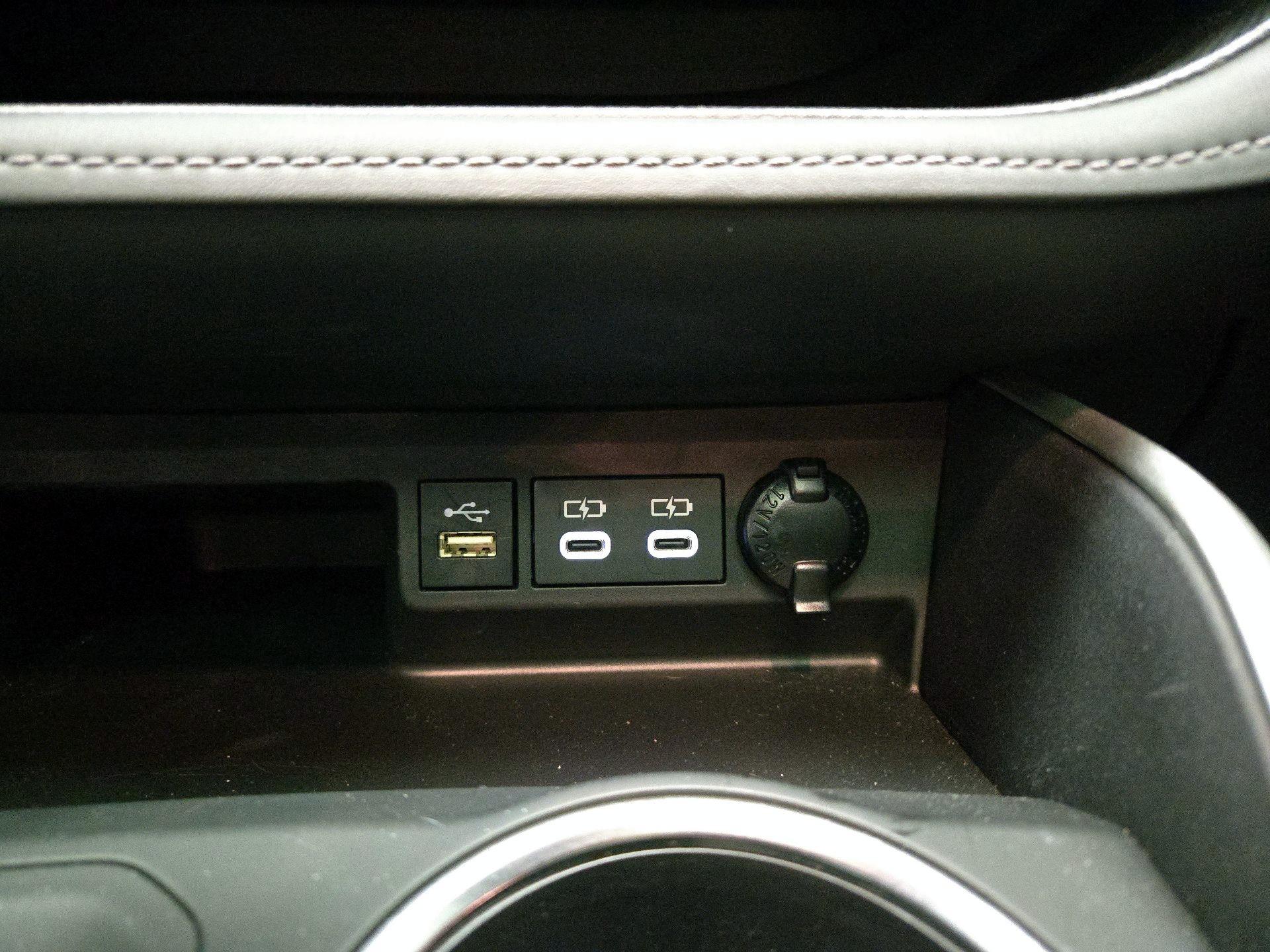 Thumbnail: 2024 Toyota Highlander - 18