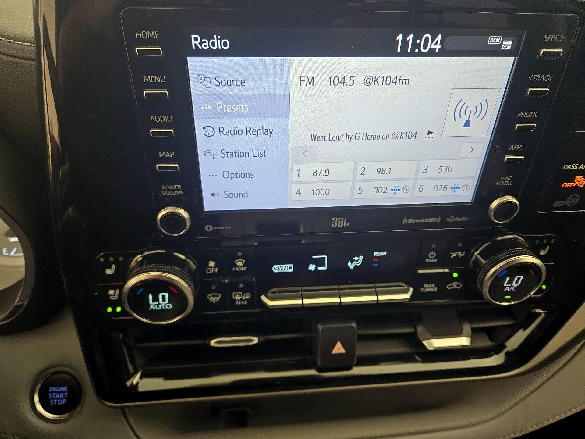 Thumbnail: 2020 Toyota Highlander - 16