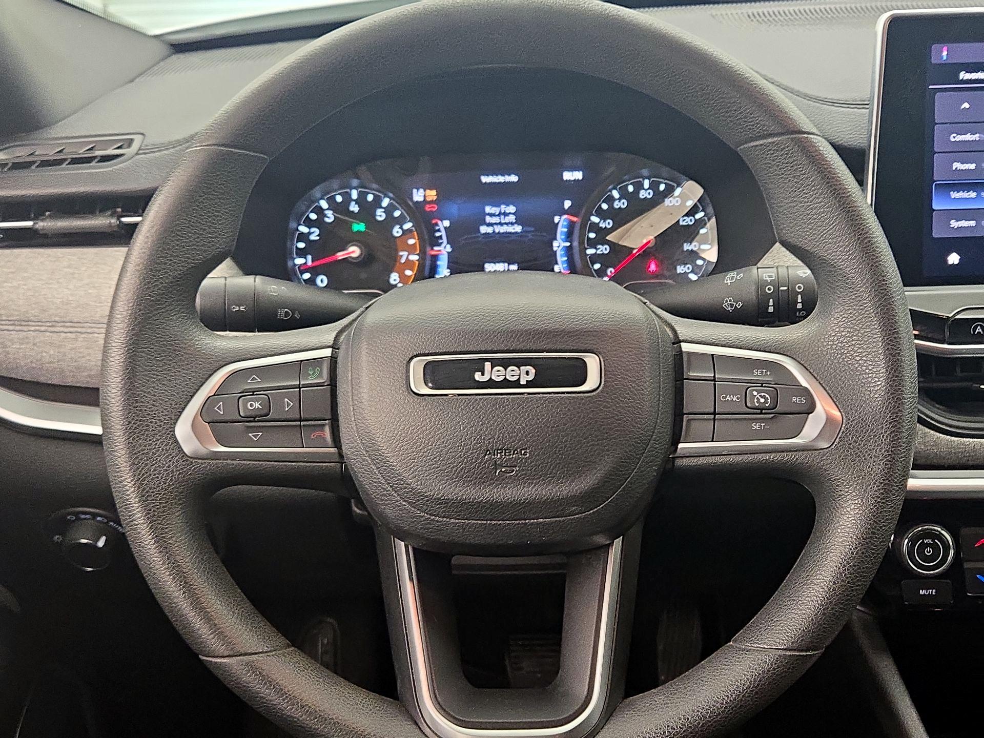 Thumbnail: 2023 Jeep Compass - 10