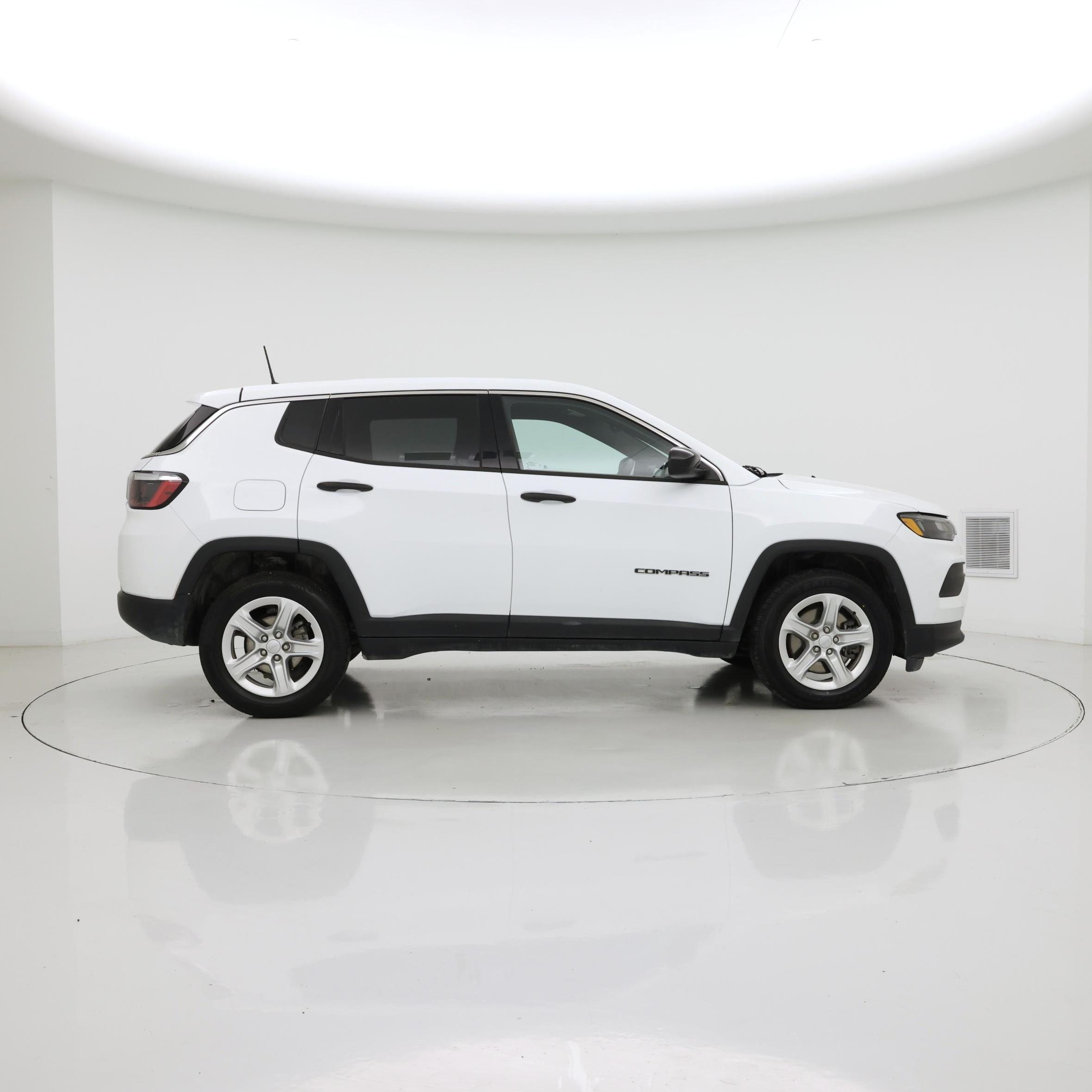Thumbnail: 2023 Jeep Compass - 7