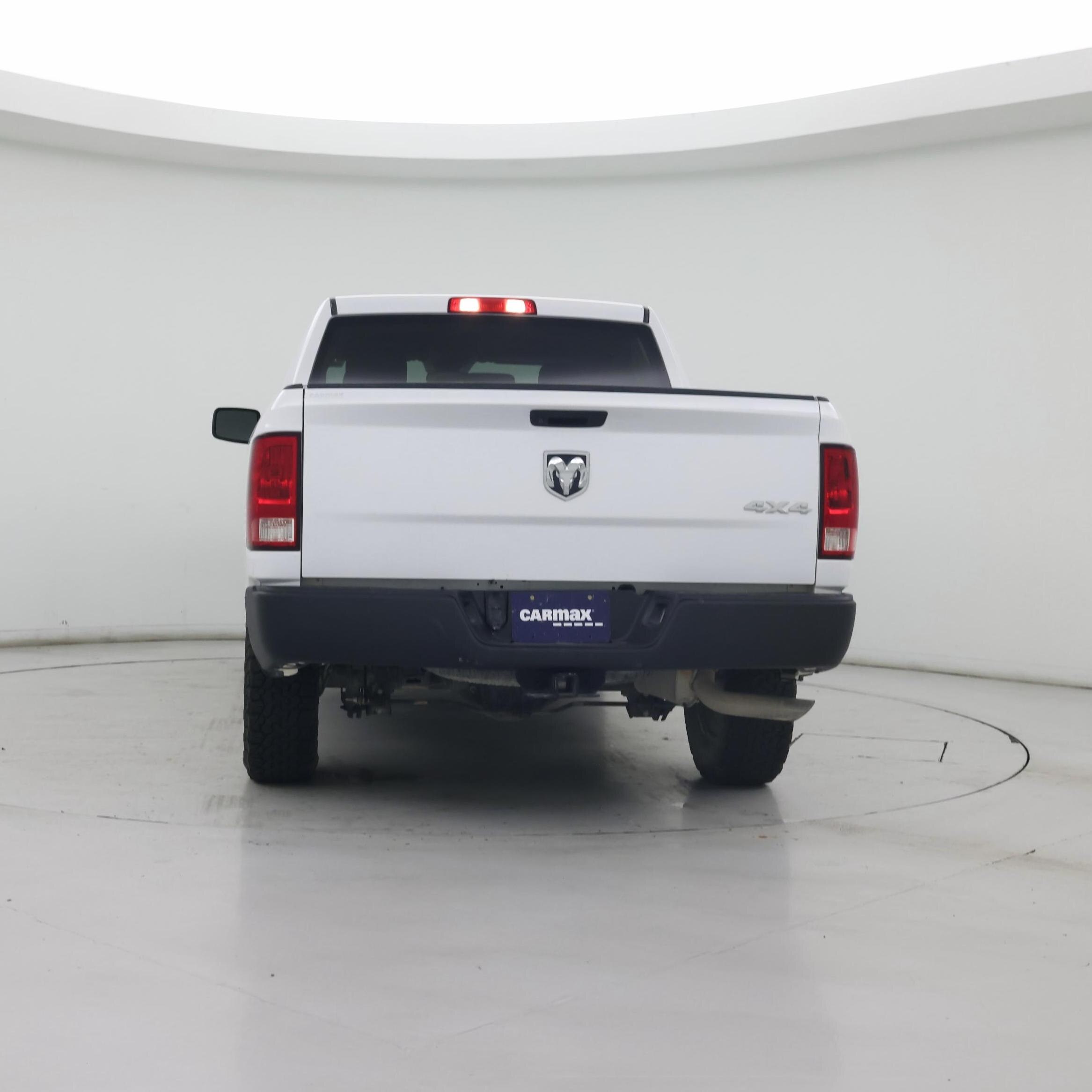 Thumbnail: 2020 RAM 1500 Classic - 6