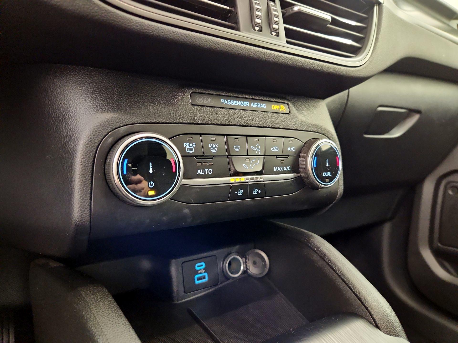 Thumbnail: 2023 Ford Escape - 16