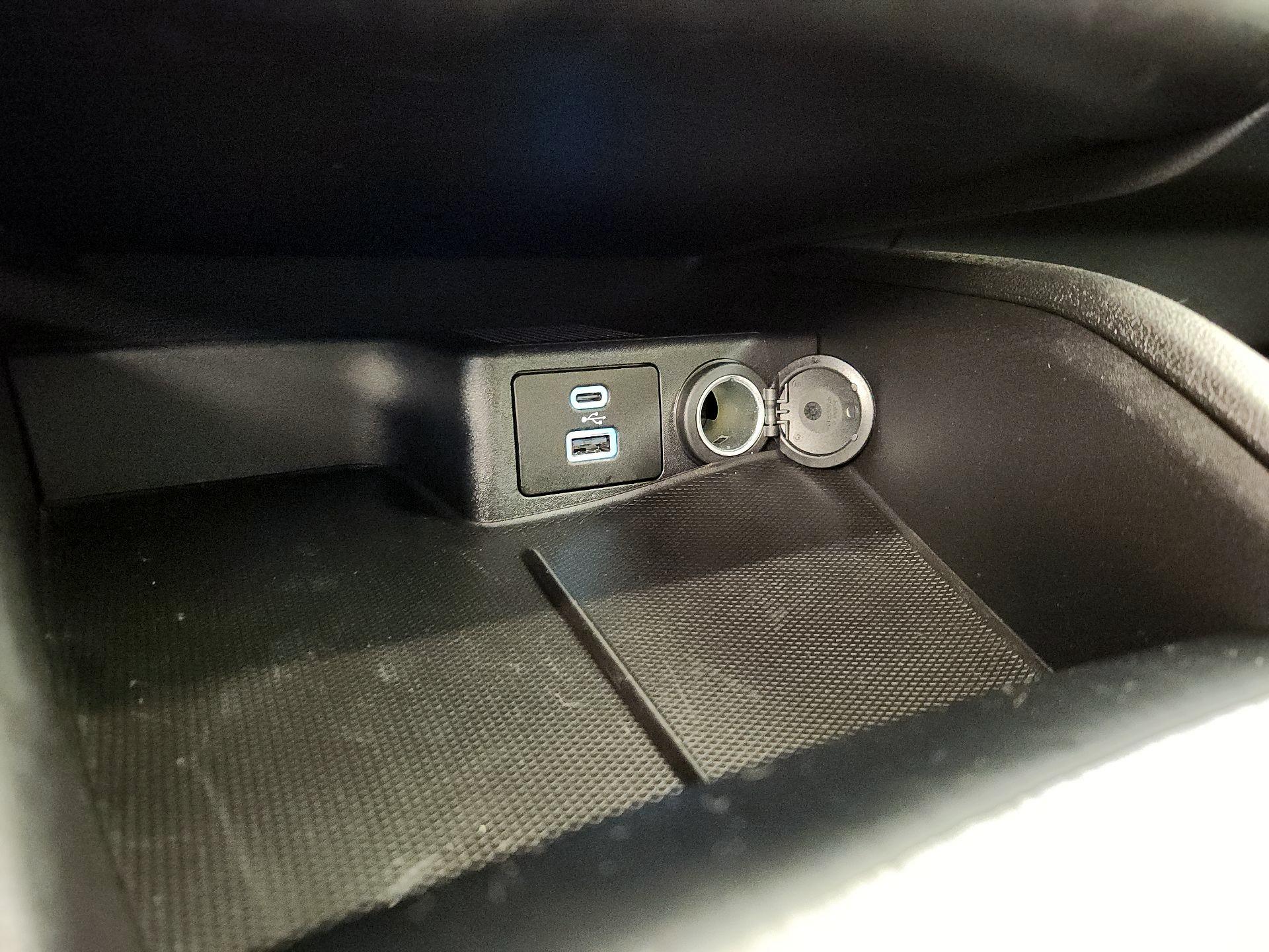 Thumbnail: 2023 Ford Escape - 18