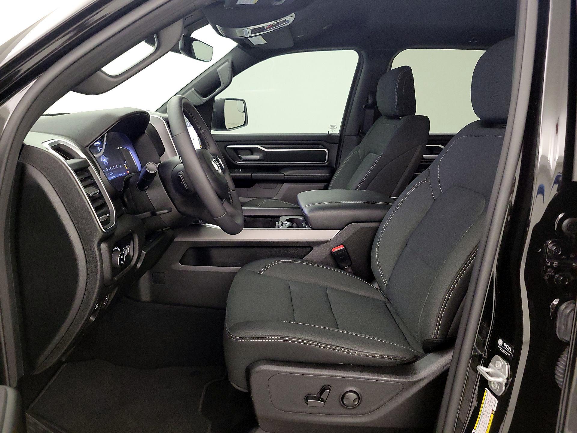 Thumbnail: 2025 RAM 1500 - 11