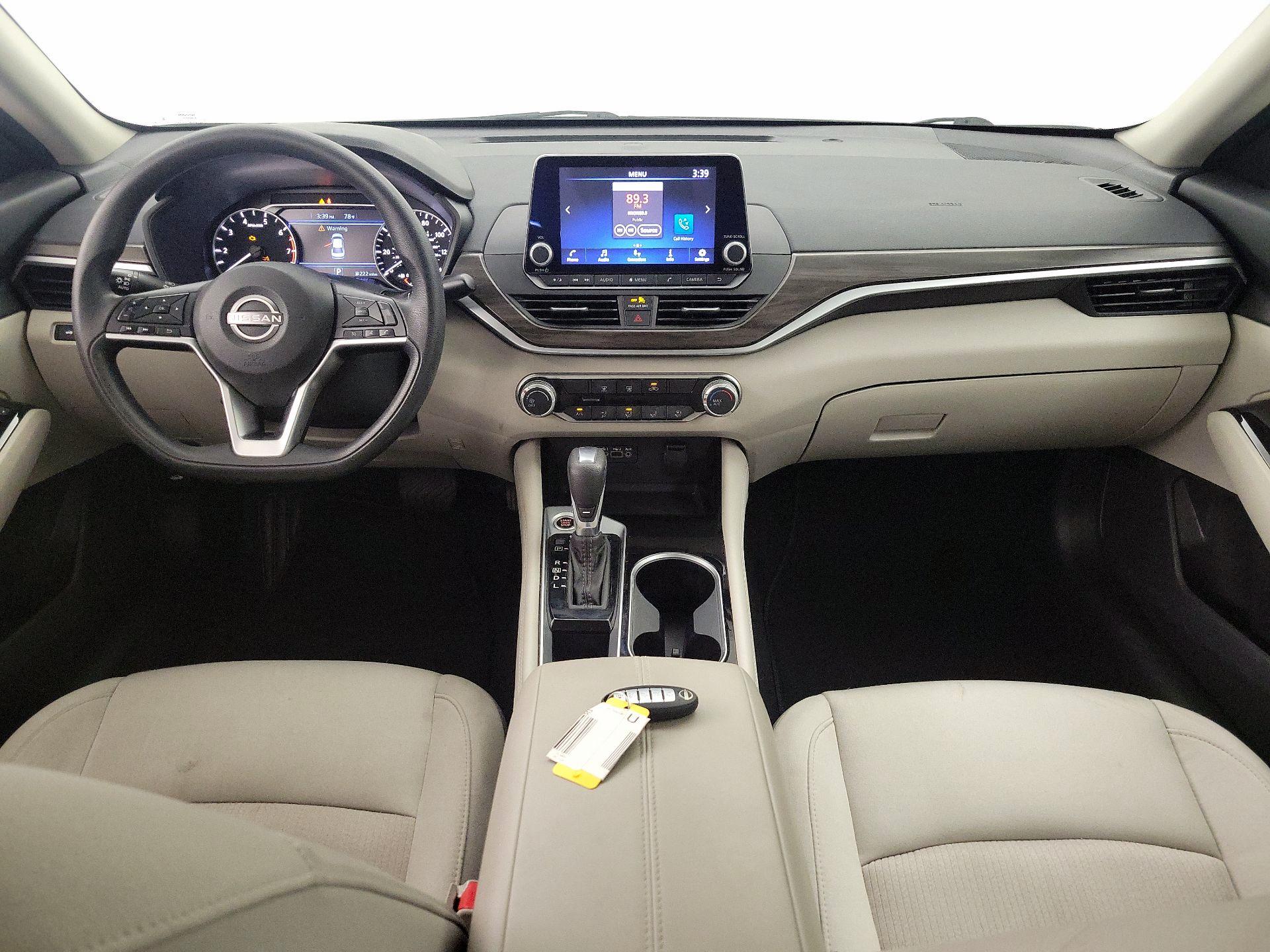 Thumbnail: 2023 Nissan Altima - 9