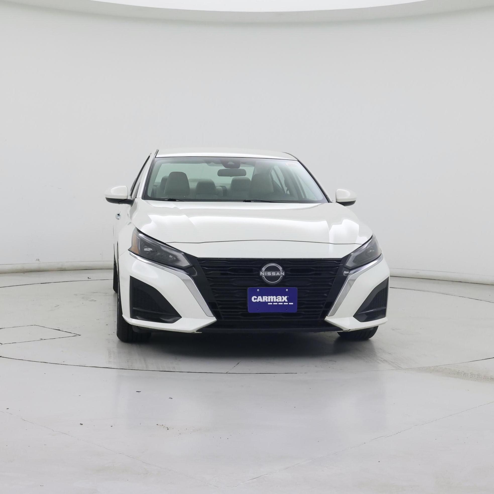 Thumbnail: 2023 Nissan Altima - 5