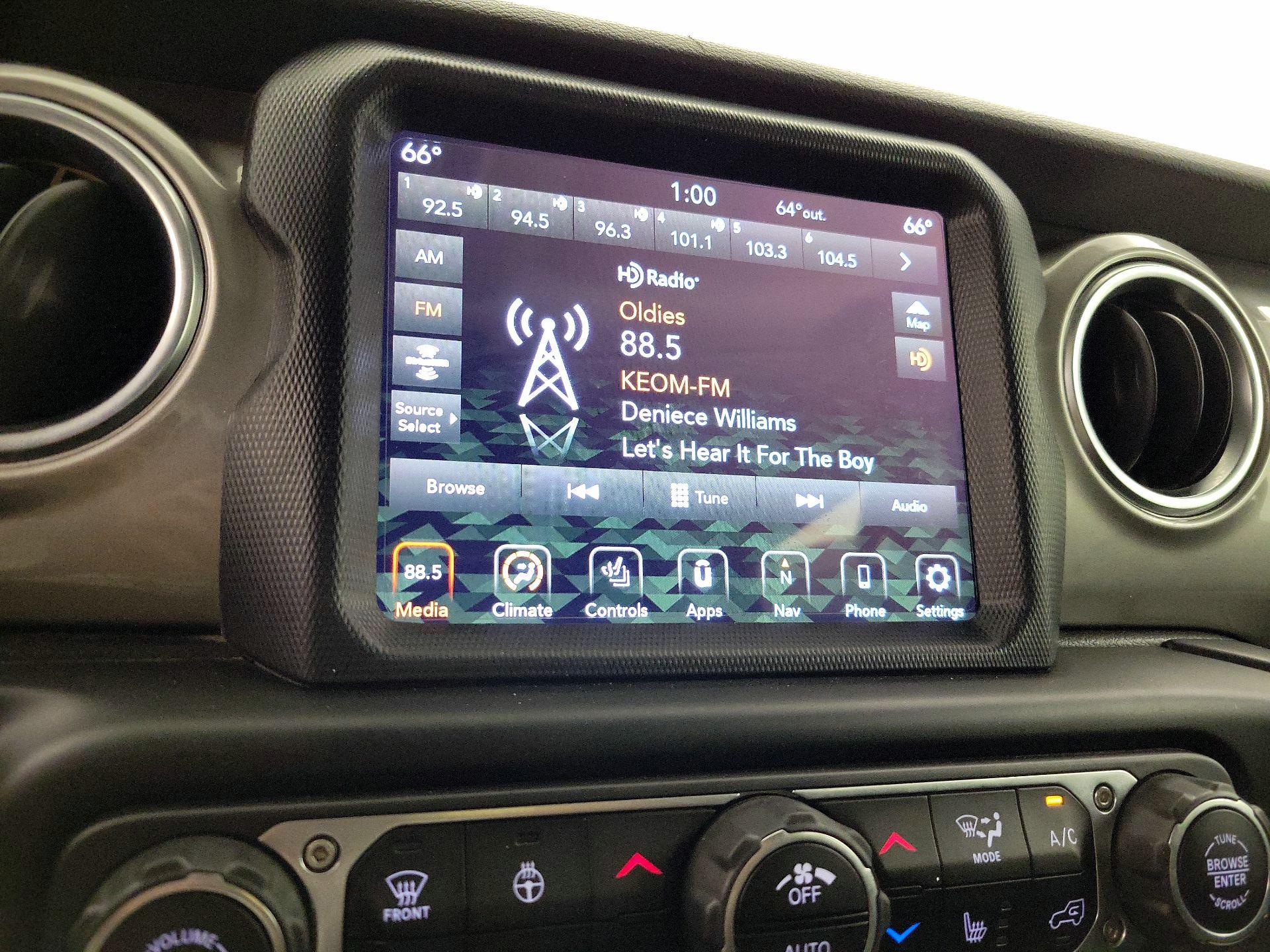 Thumbnail: 2020 Jeep Gladiator - 15