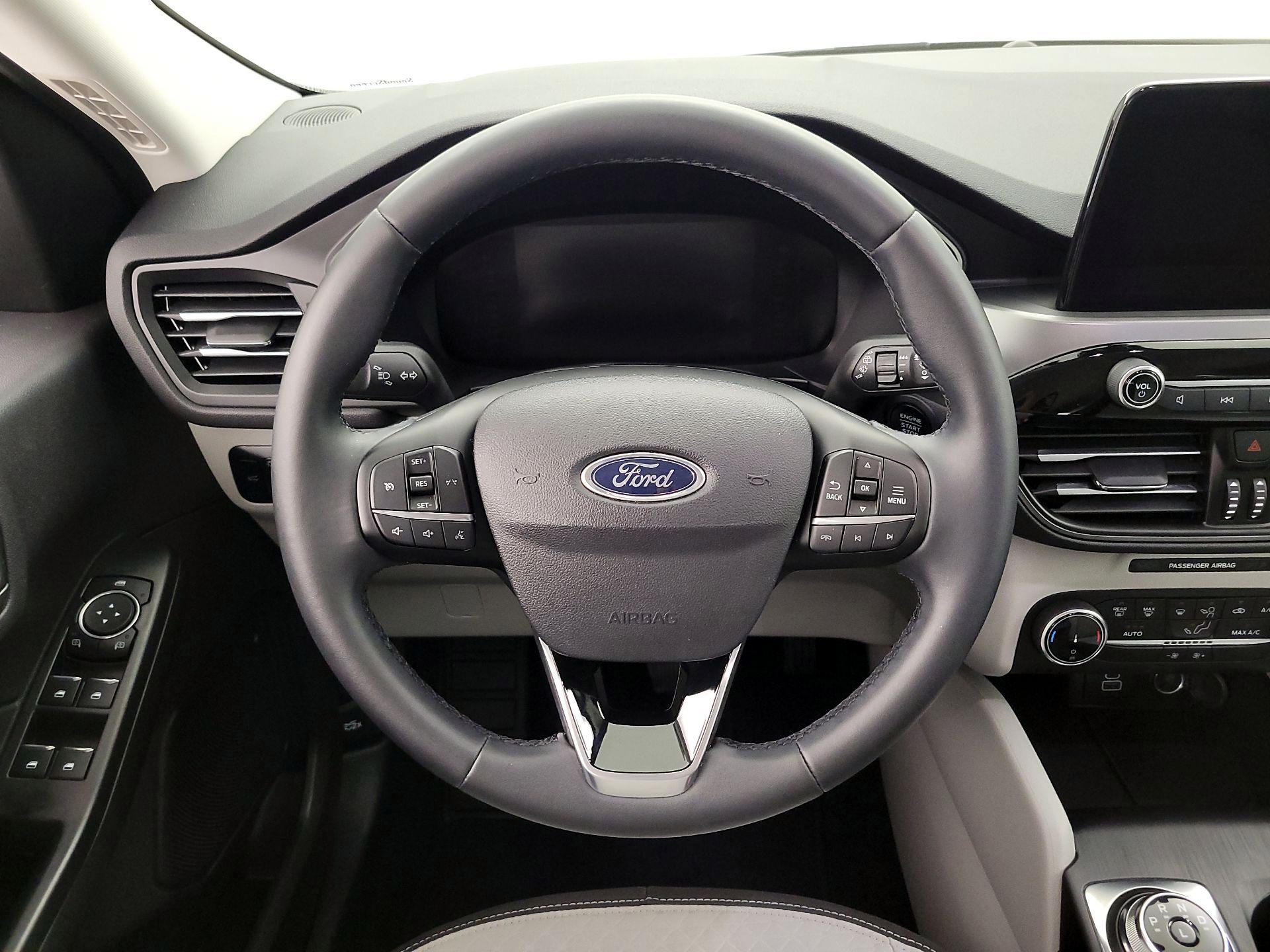 Thumbnail: 2024 Ford Escape - 10