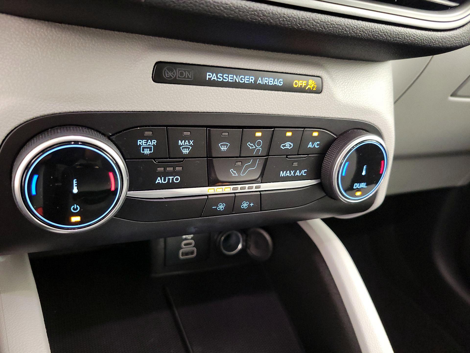 Thumbnail: 2024 Ford Escape - 16