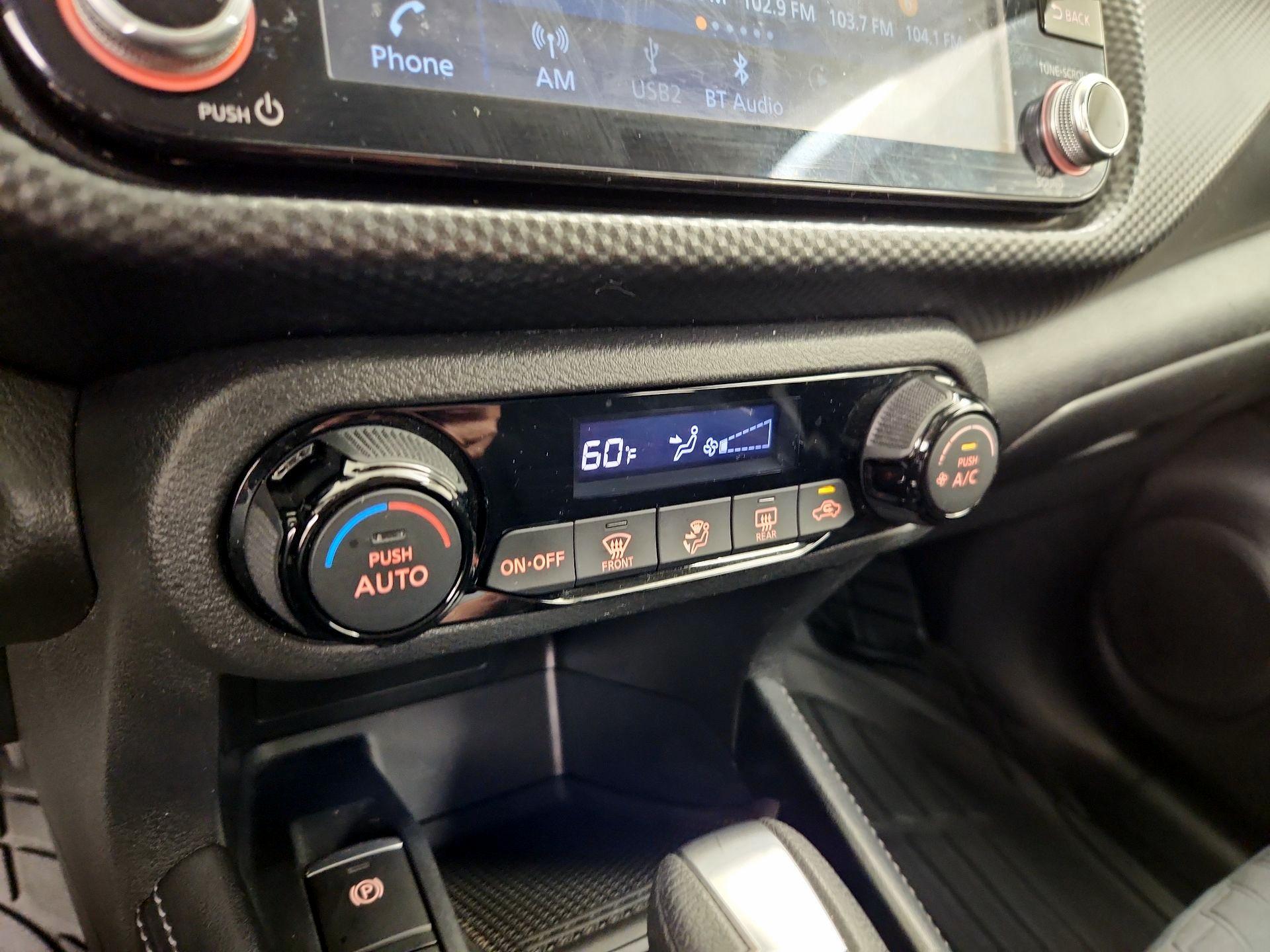 Thumbnail: 2021 Nissan Kicks - 15