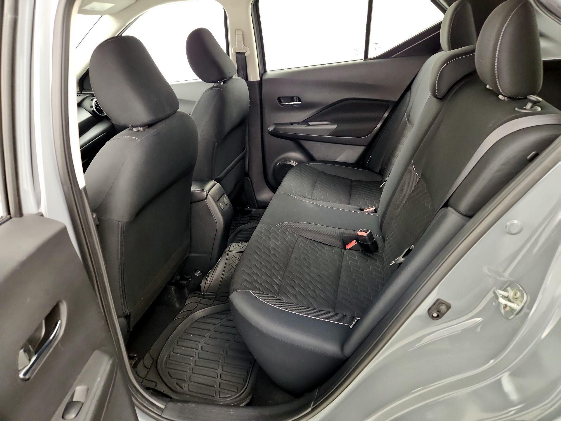 Thumbnail: 2021 Nissan Kicks - 18