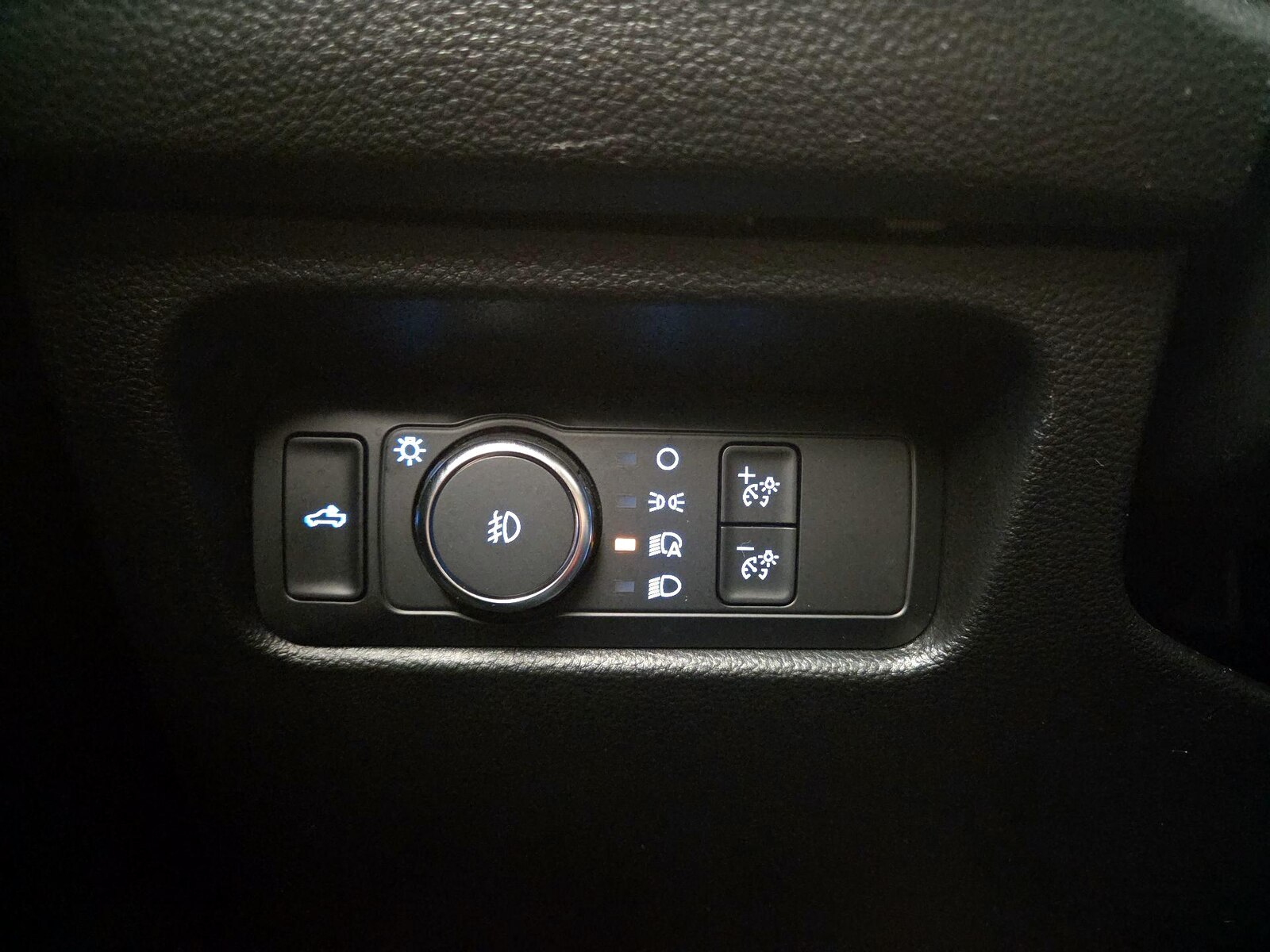 2025 Ford Ranger Raptor - Photo 14
