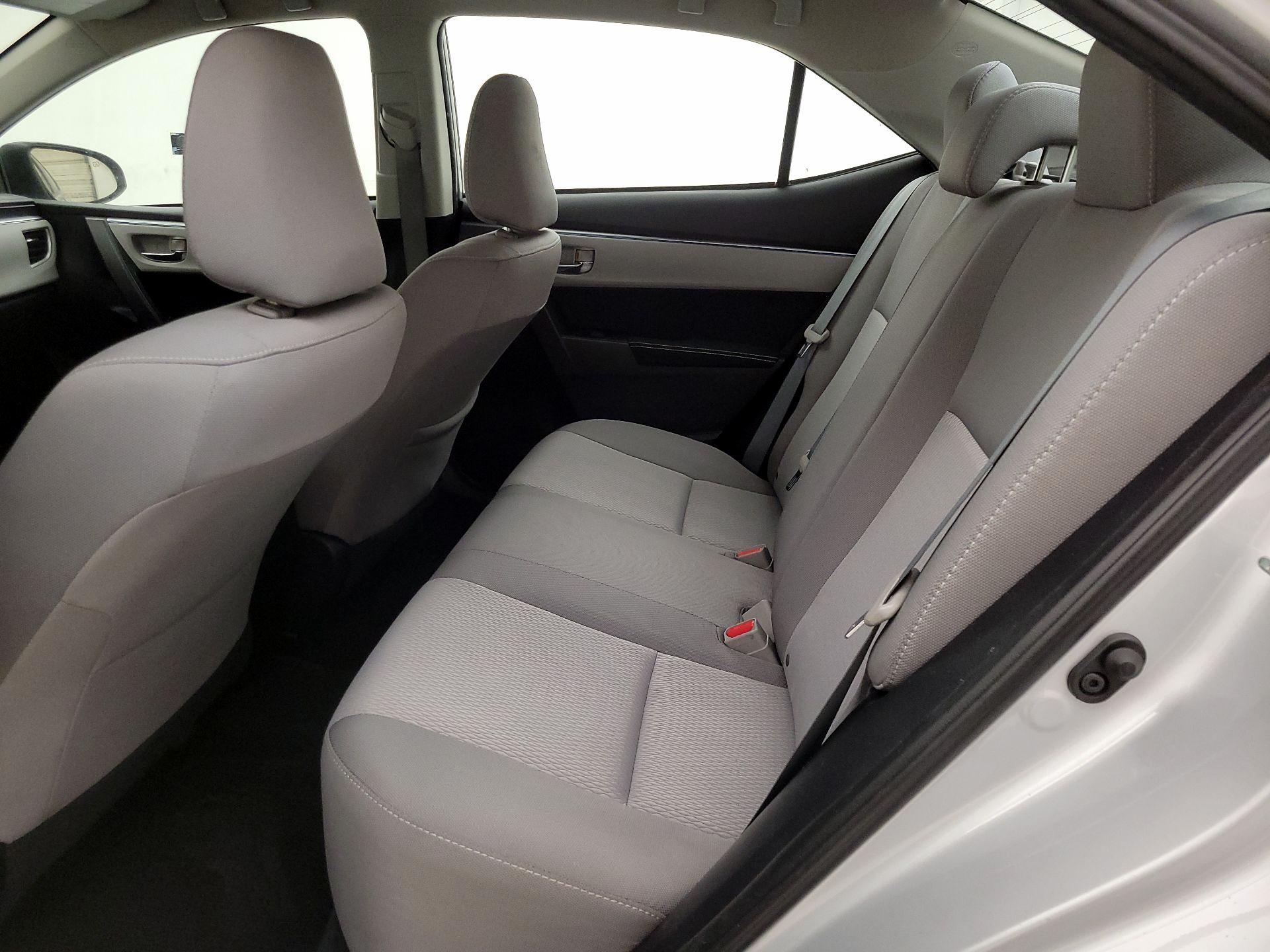 Thumbnail: 2014 Toyota Corolla - 18