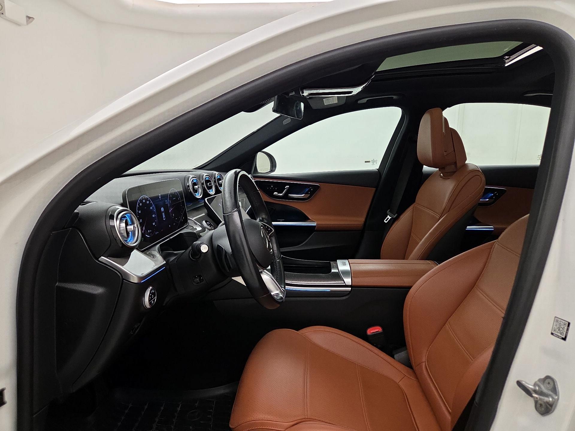 Thumbnail: 2023 Mercedes-Benz C-Class - 11