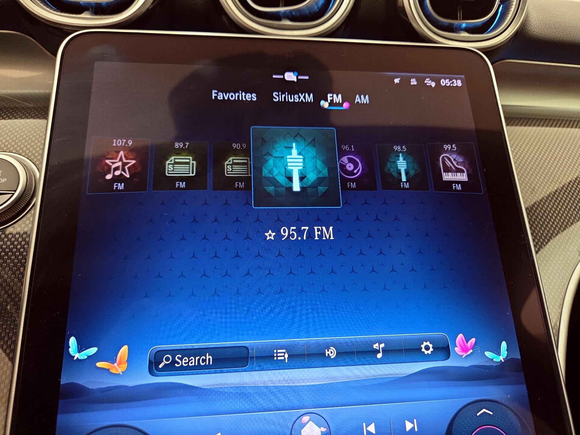 Thumbnail: 2023 Mercedes-Benz C-Class - 15