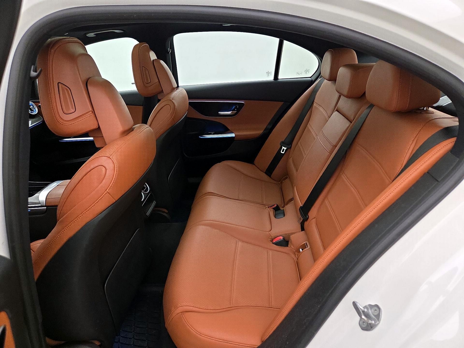 Thumbnail: 2023 Mercedes-Benz C-Class - 20