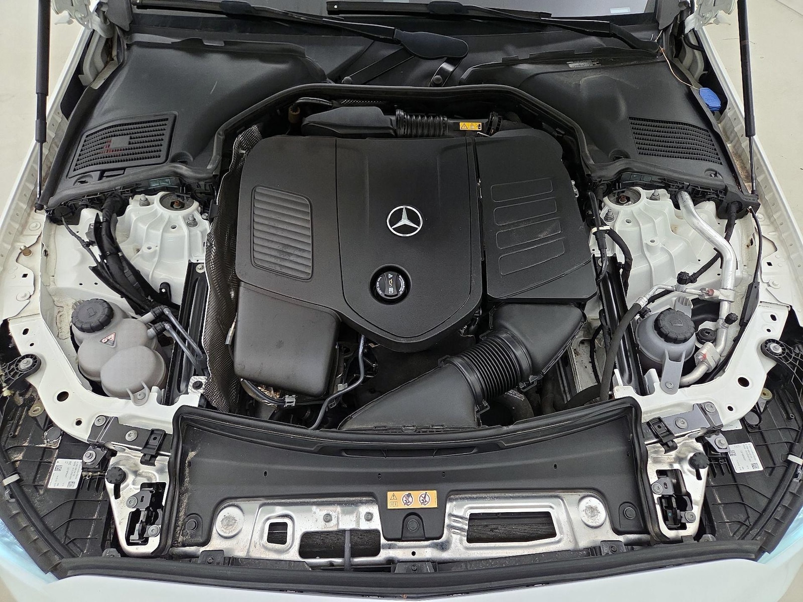 2023 Mercedes-Benz C-Class Sedan C 300 - Photo 23