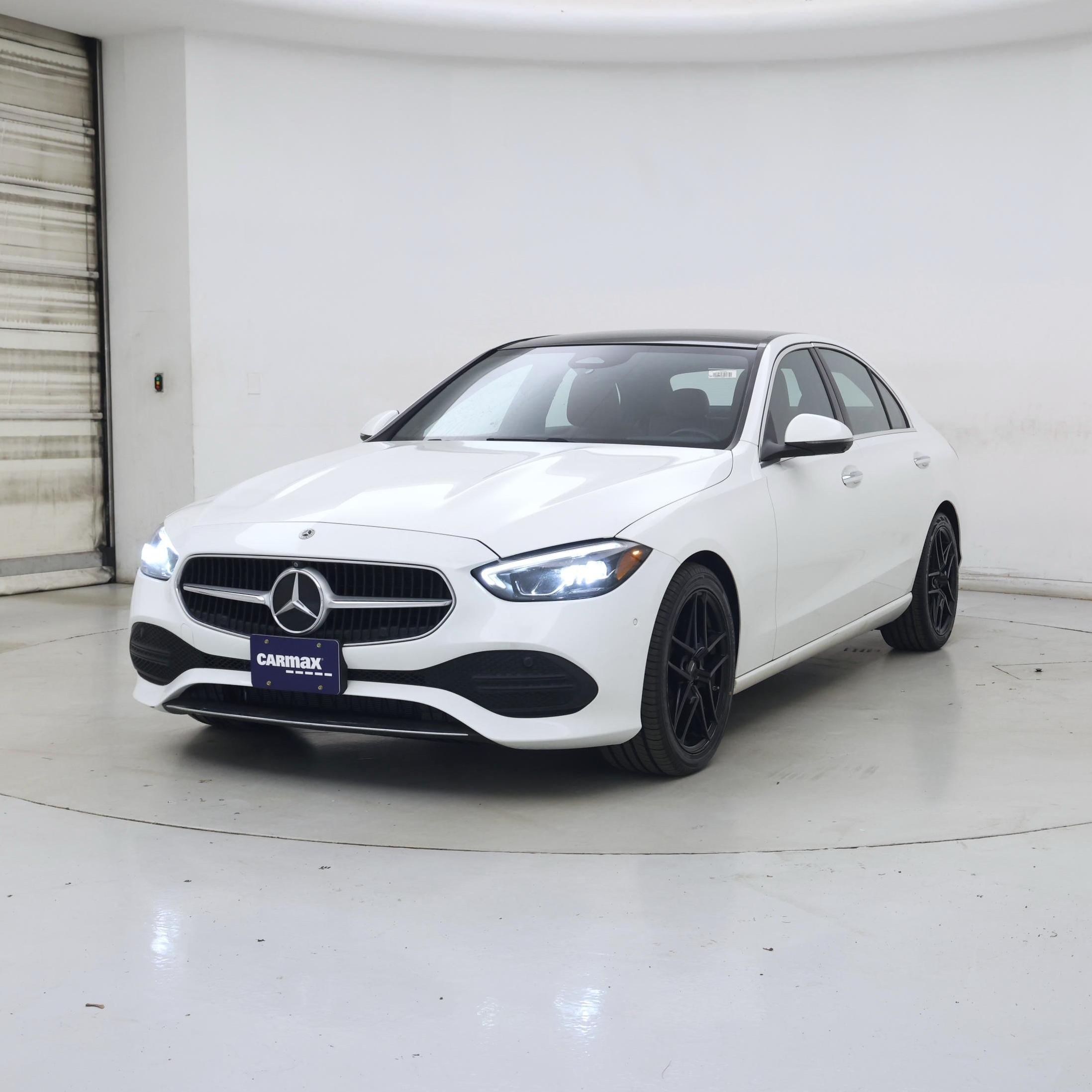 Thumbnail: 2023 Mercedes-Benz C-Class - 4