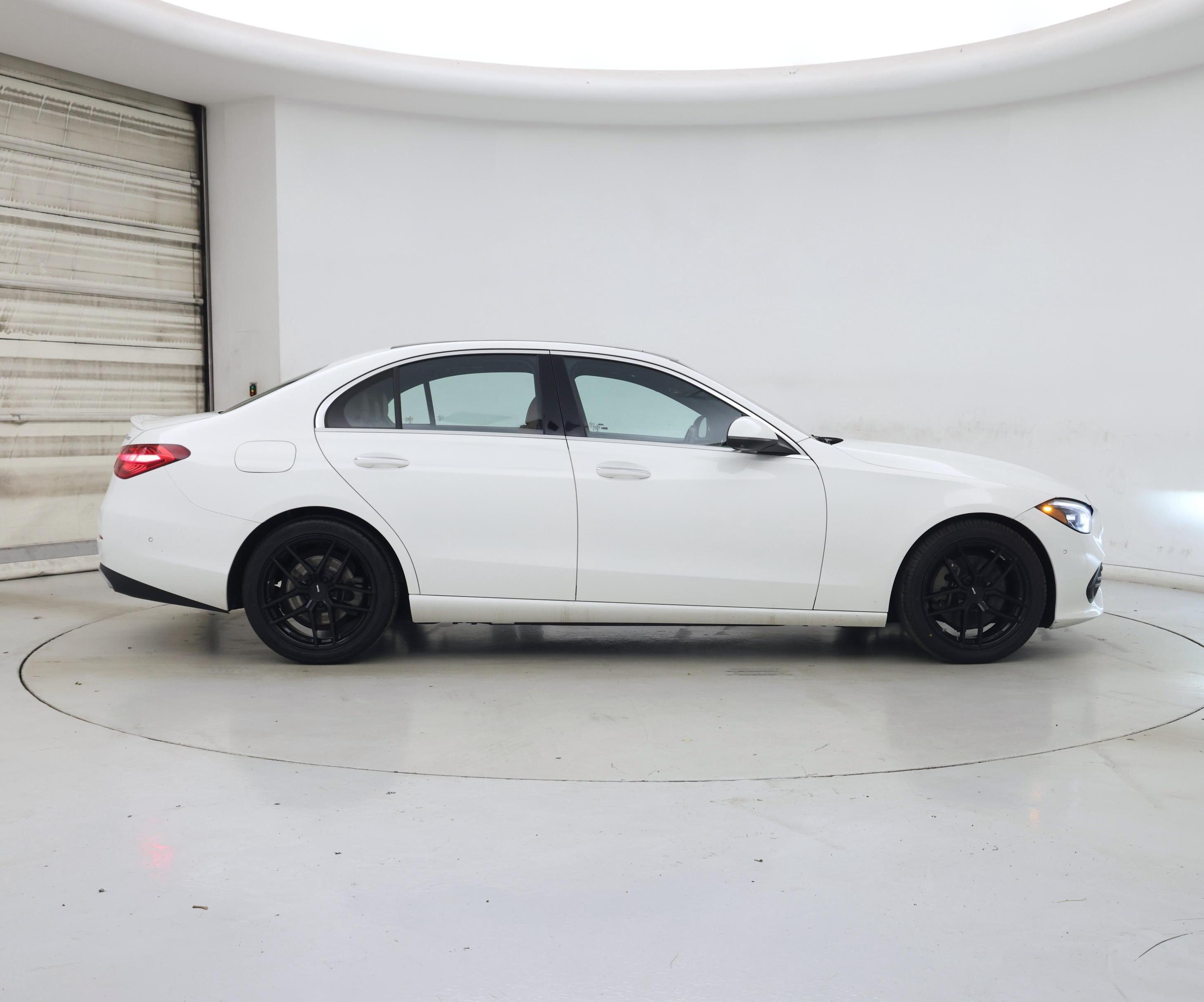 Thumbnail: 2023 Mercedes-Benz C-Class - 7