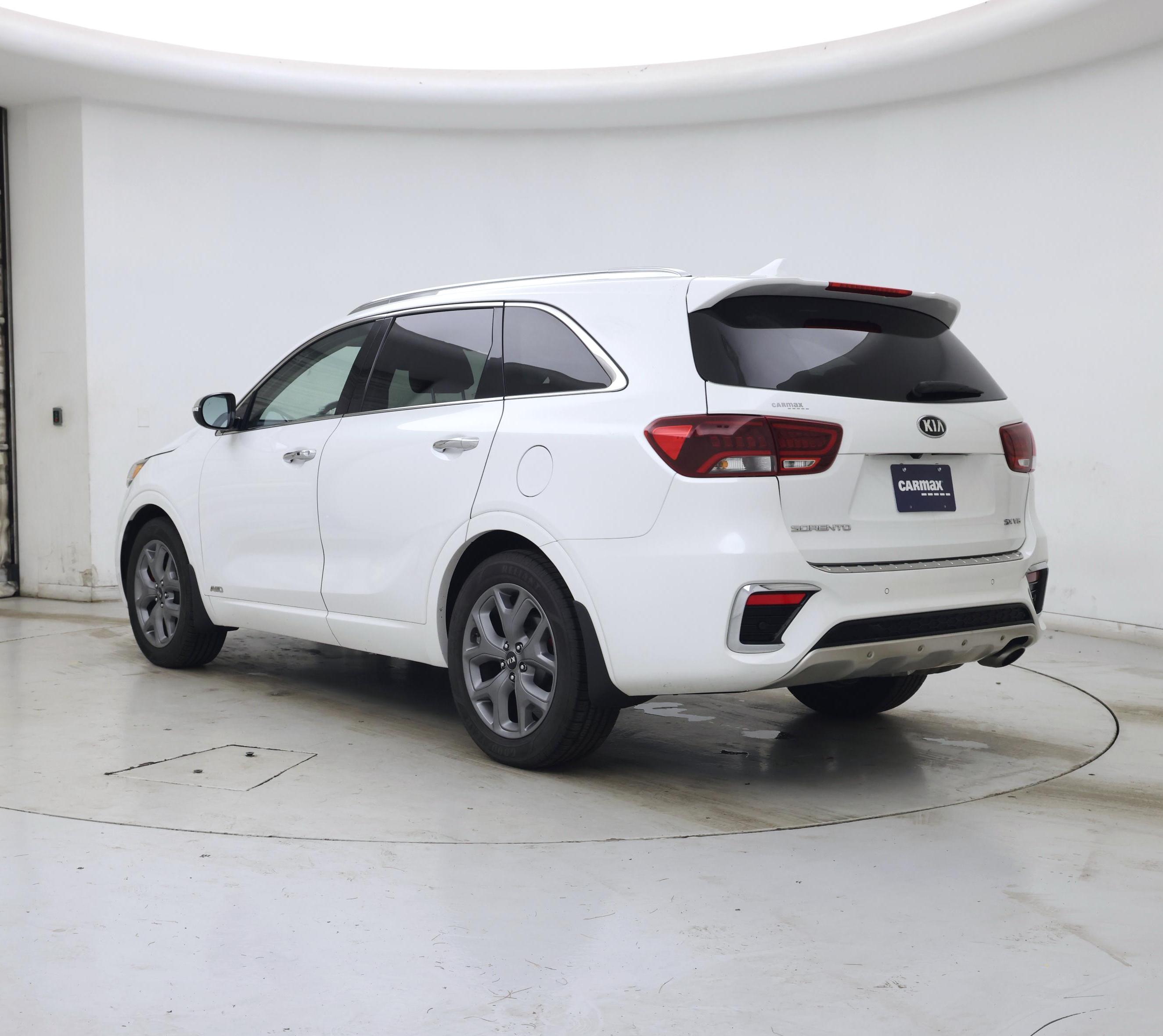 Thumbnail: 2019 Kia Sorento - 2
