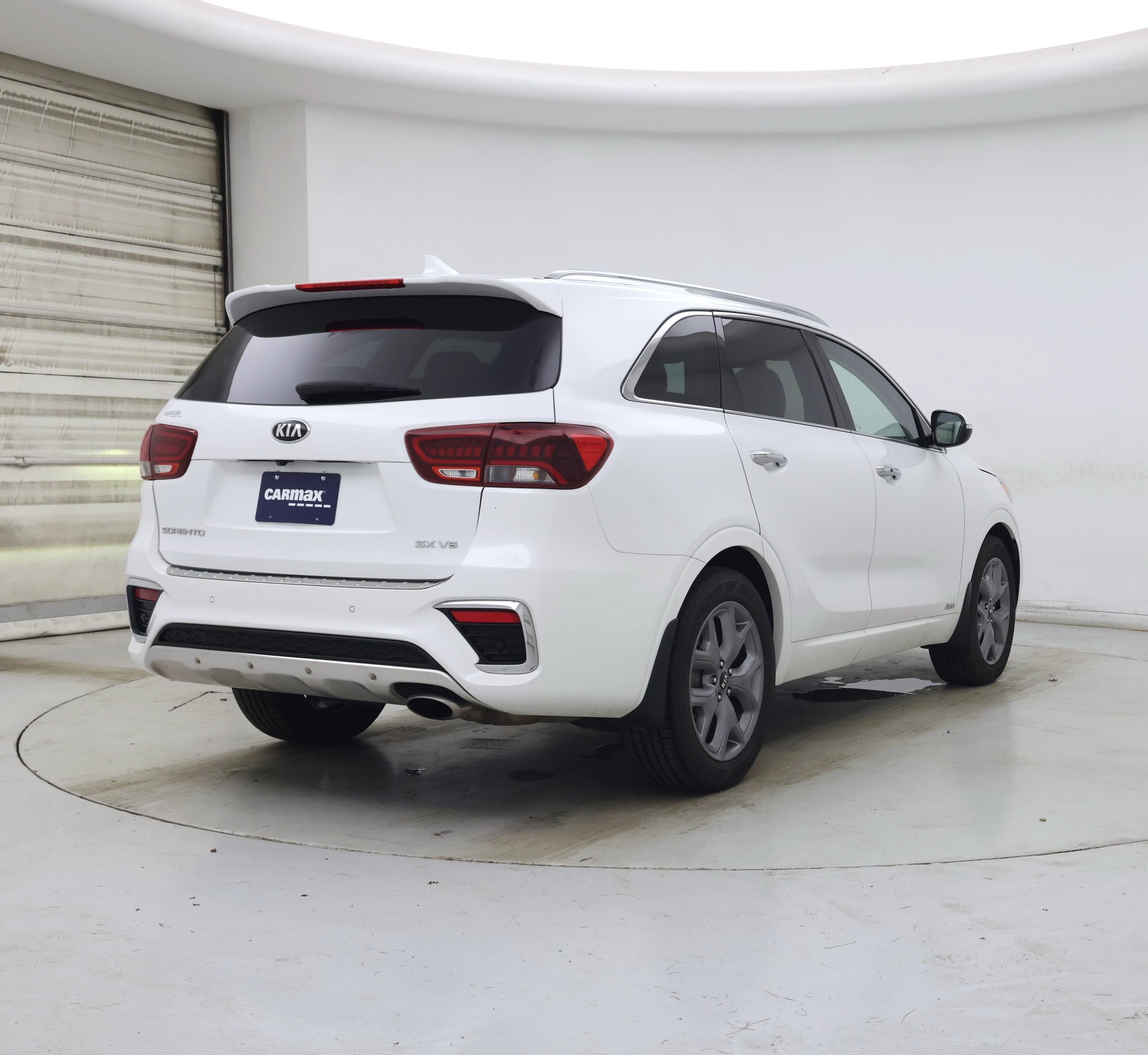 Thumbnail: 2019 Kia Sorento - 8