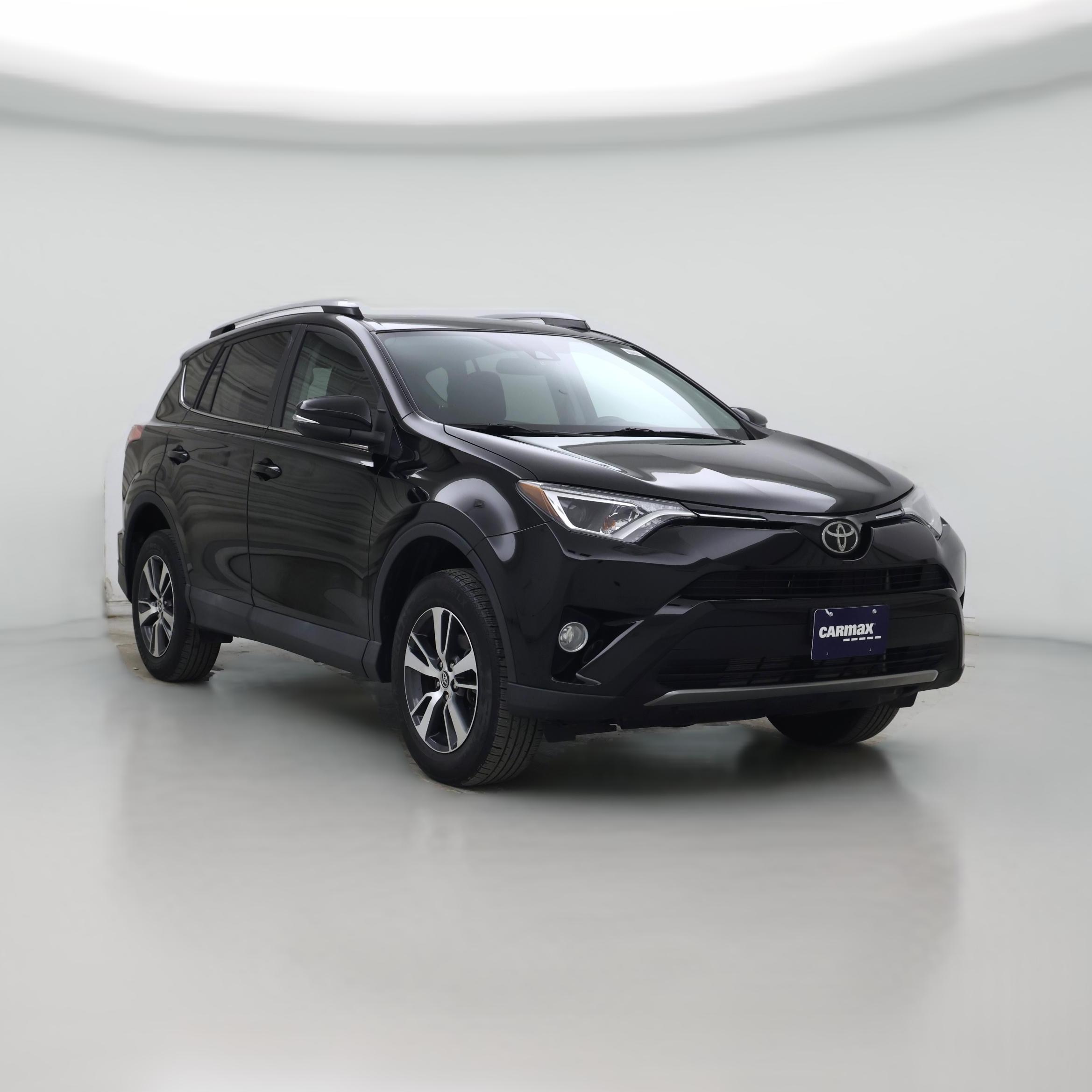 Thumbnail: 2018 Toyota RAV4 - 1