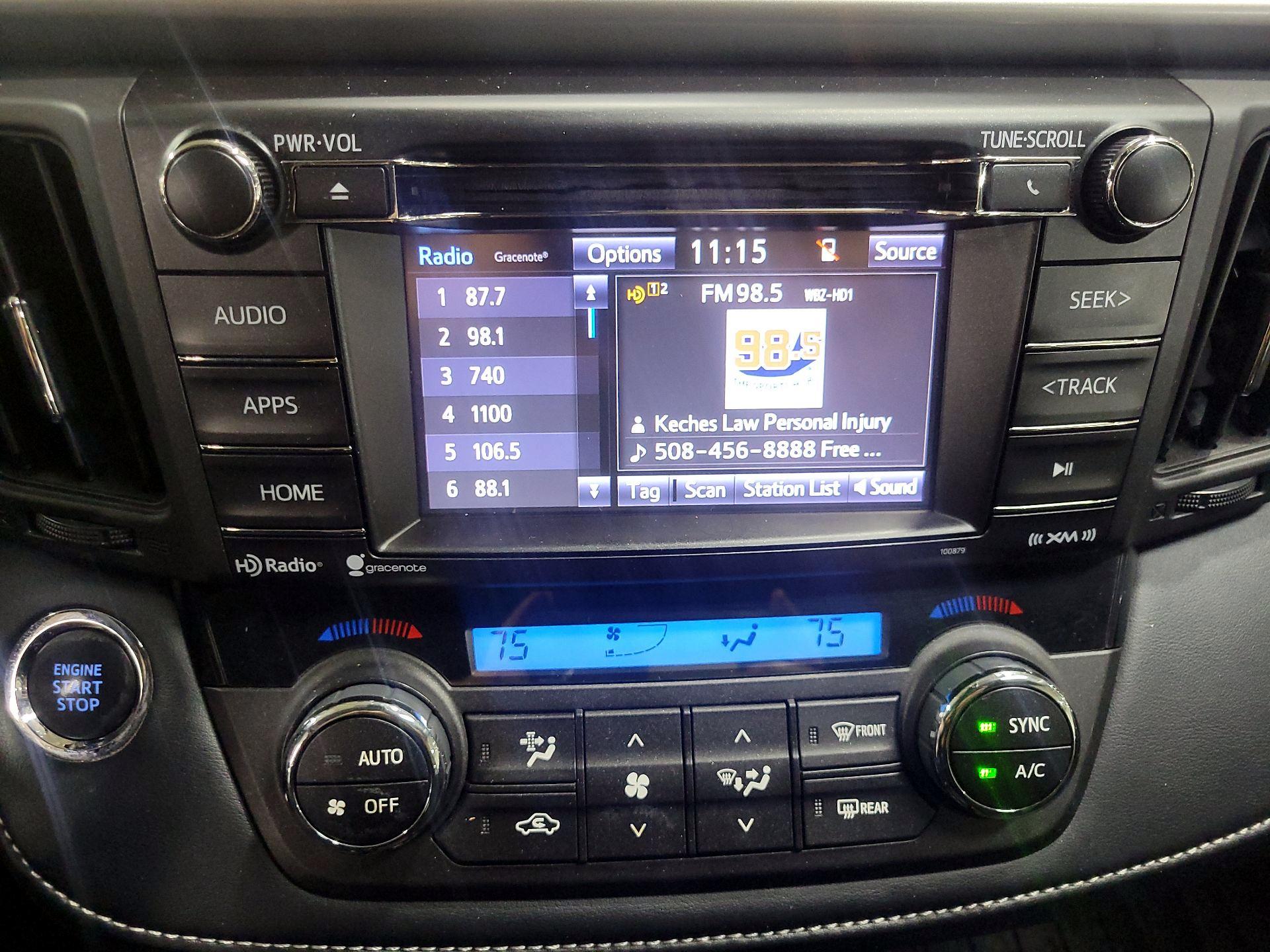 Thumbnail: 2018 Toyota RAV4 - 15